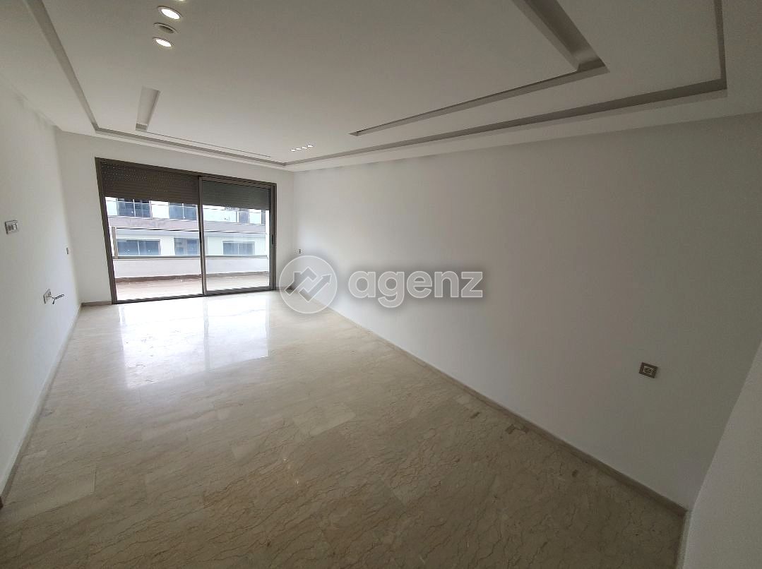 Appartement à louer à Les Hôpitaux — 3