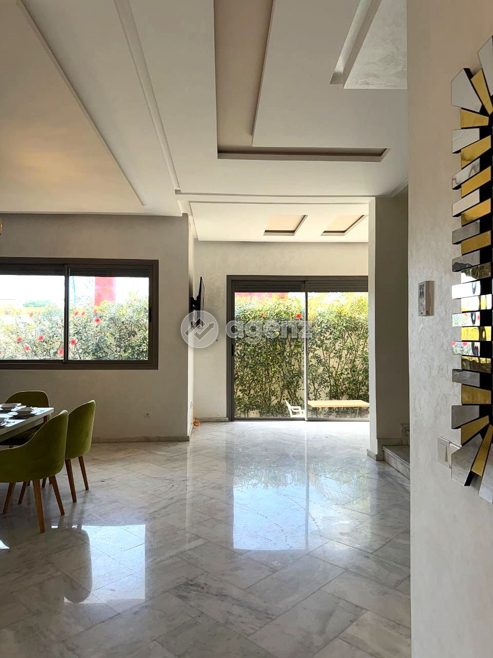 LE LUXE AU QUOTIDIEN : VILLA AVEC SUITES, PISCINE & JACUZZI À TAMARIS — 5
