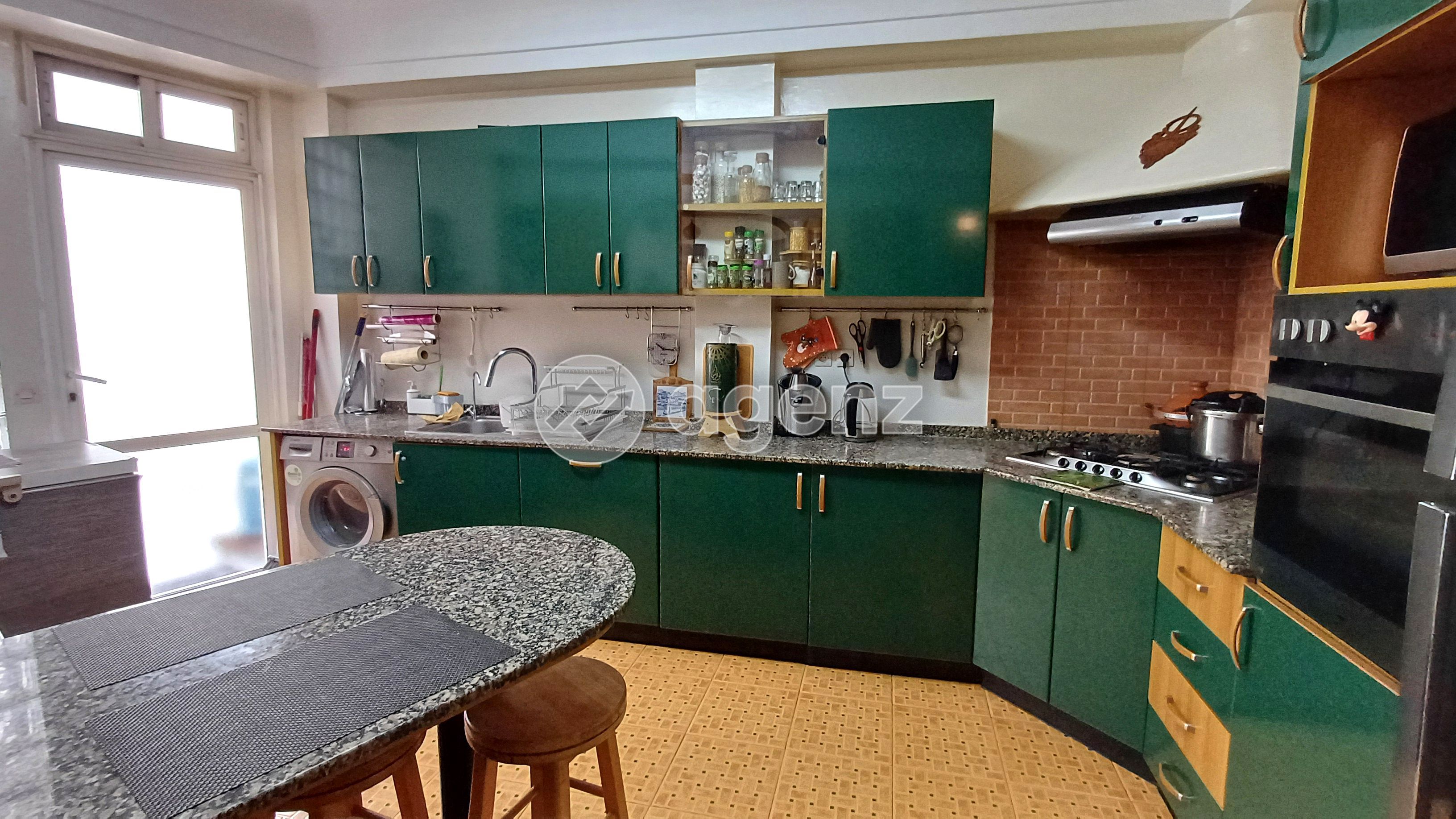 APPARTEMENT HAUT STANDING DE 197 M² — 3