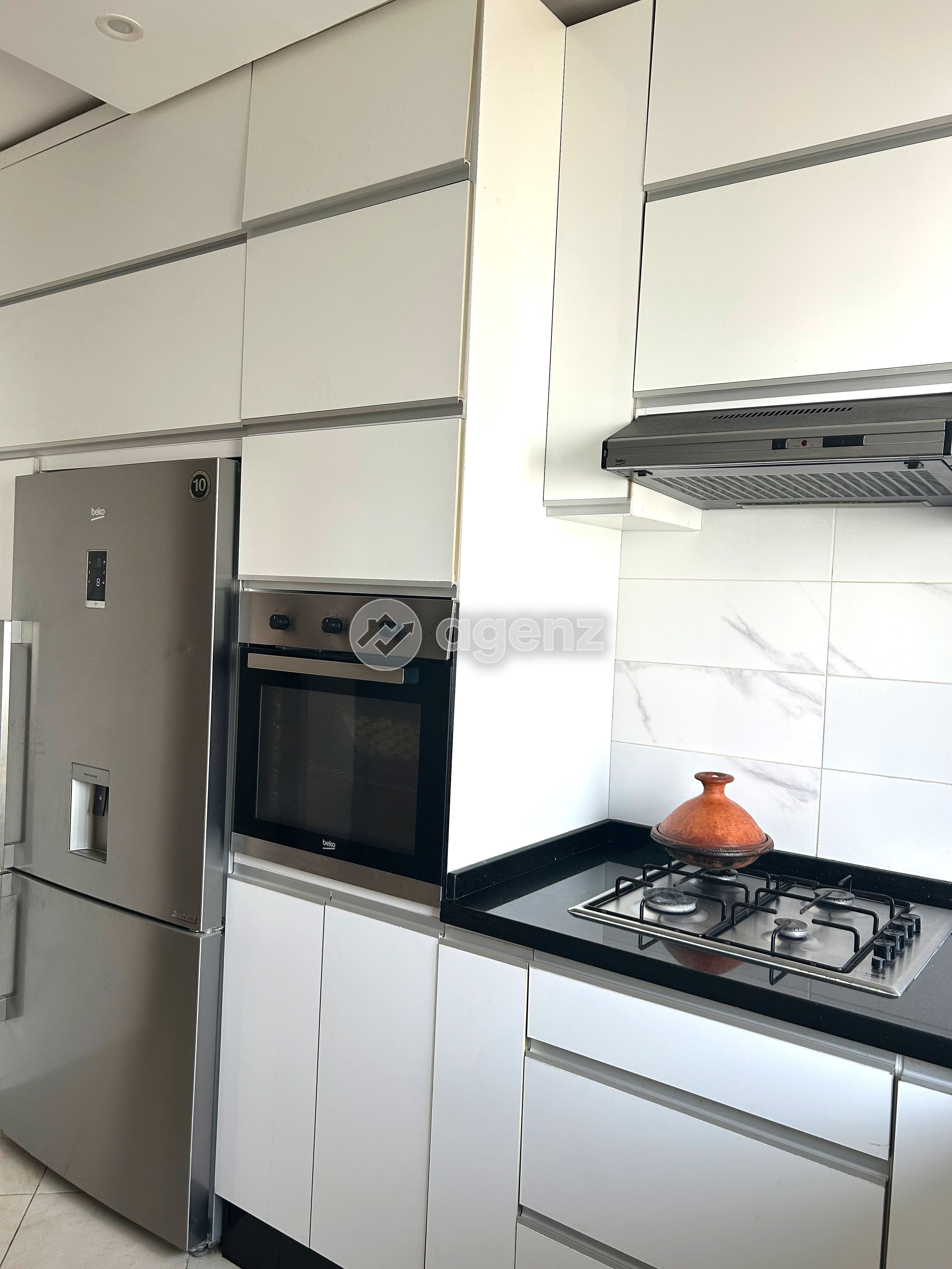 Superbe Appartement de 3 chambres à vendre — 4