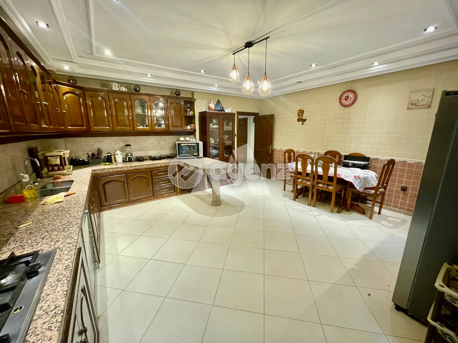 Villa à louer à Sidi Maarouf — 5