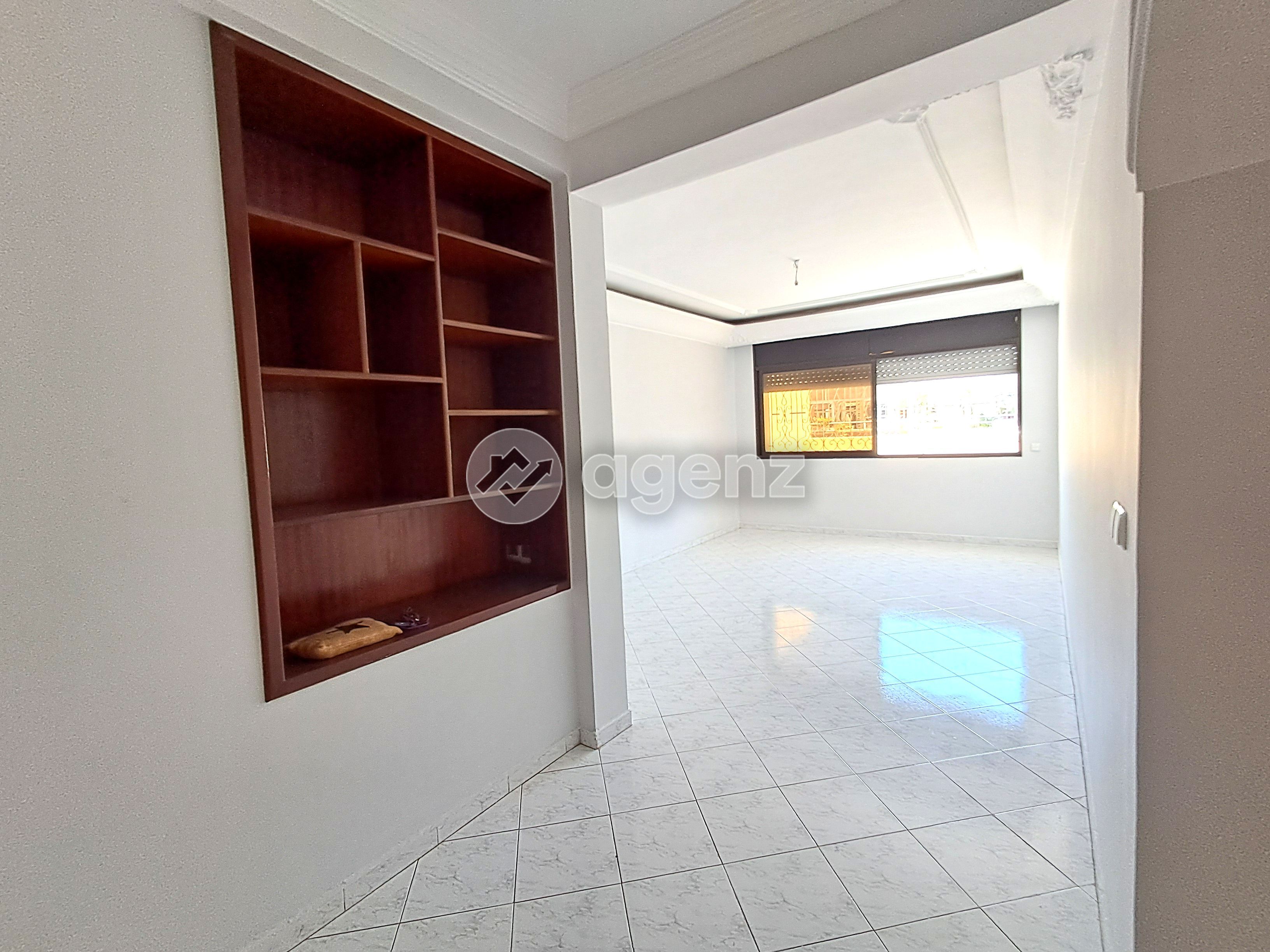 Appartement à vendre à Les Hôpitaux — 5
