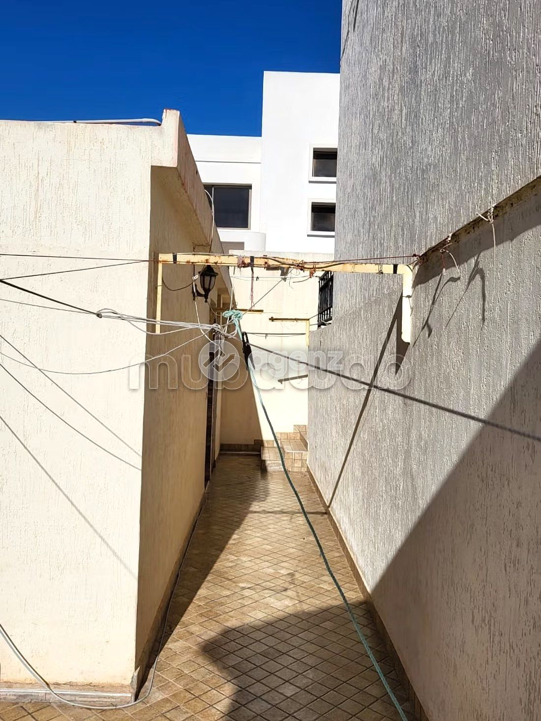 Superbe villa 3 façades à vendre à Sonaba 
Agadir 418 m² — 4