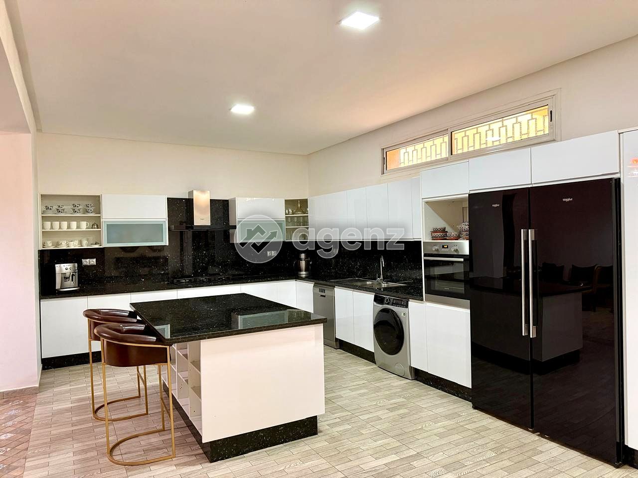 Villa meublée 3 façades à vendre à Argan Golf Resort
 — 4