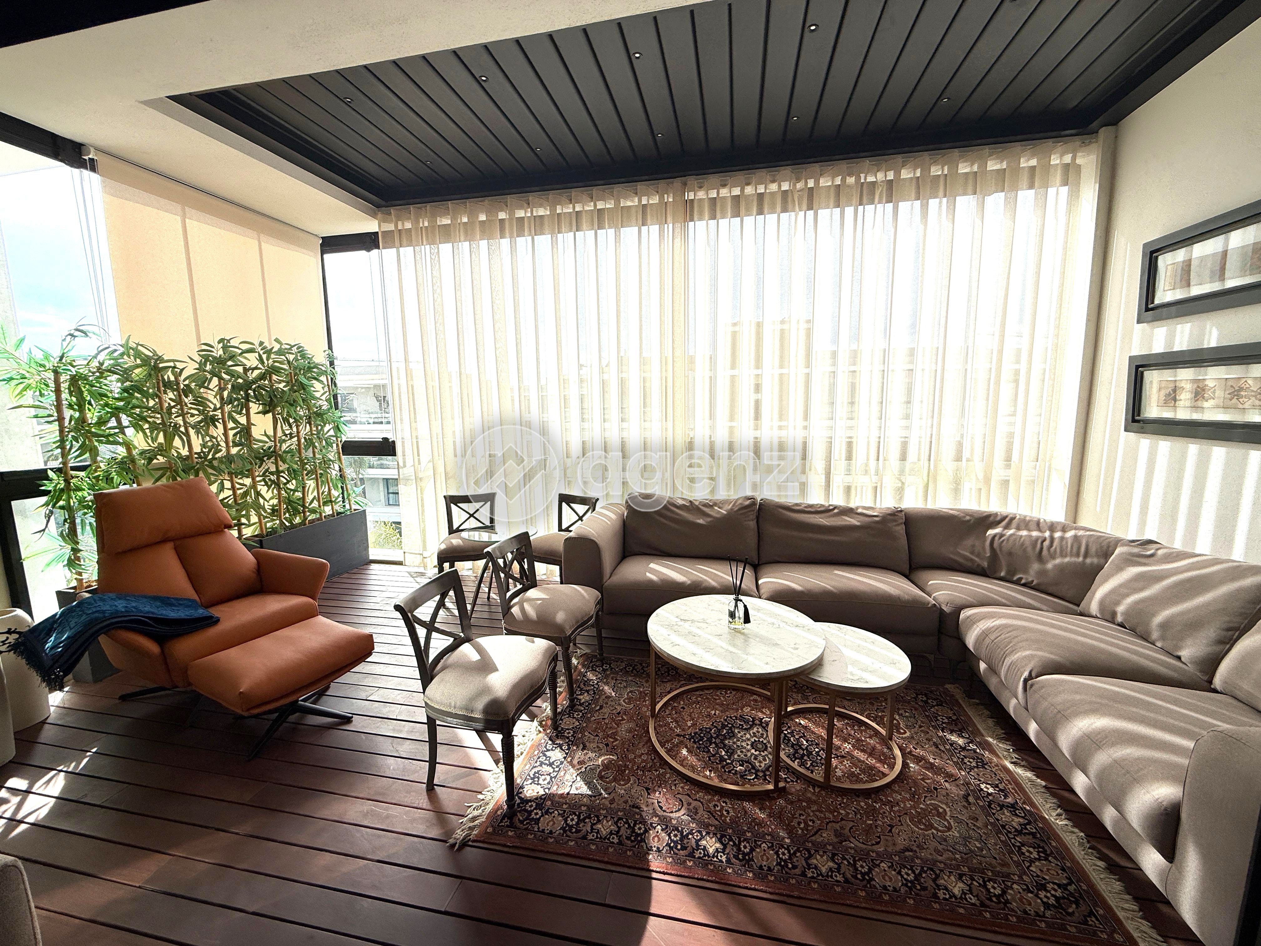 Élégant Appartement de 3 chambres à vendre — 2