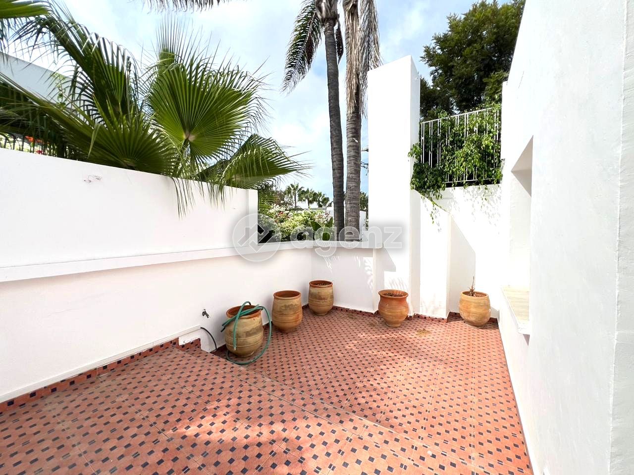 Villa à louer à CIL — 2