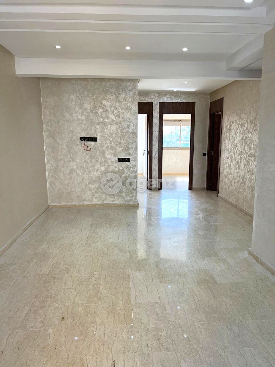 Appartement neuf haut standing 3 chambres à Ain Sebaa — 4