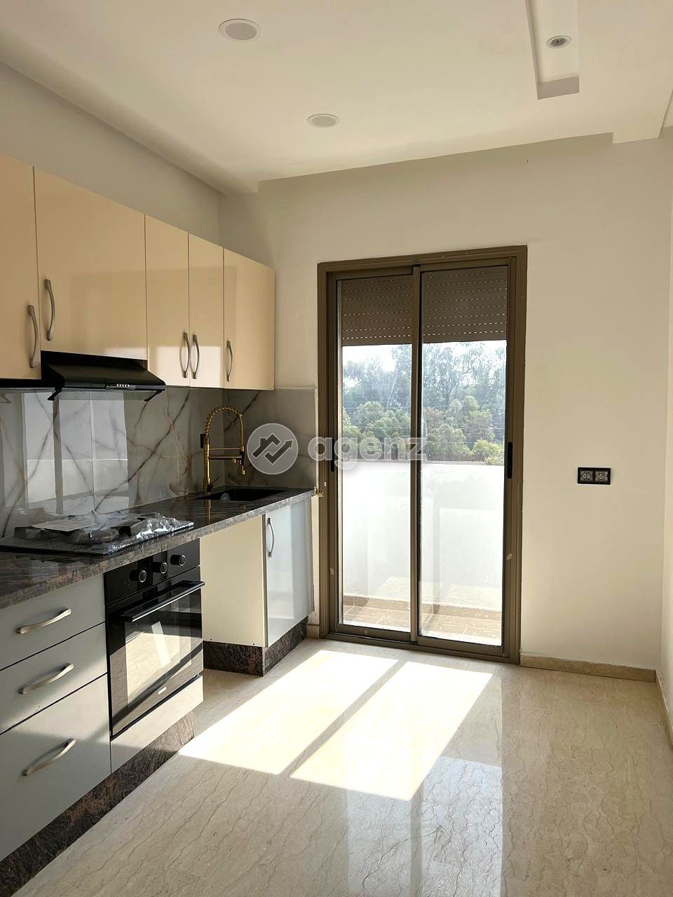 Appartement neuf haut standing 3 chambres à Ain Sebaa — 5