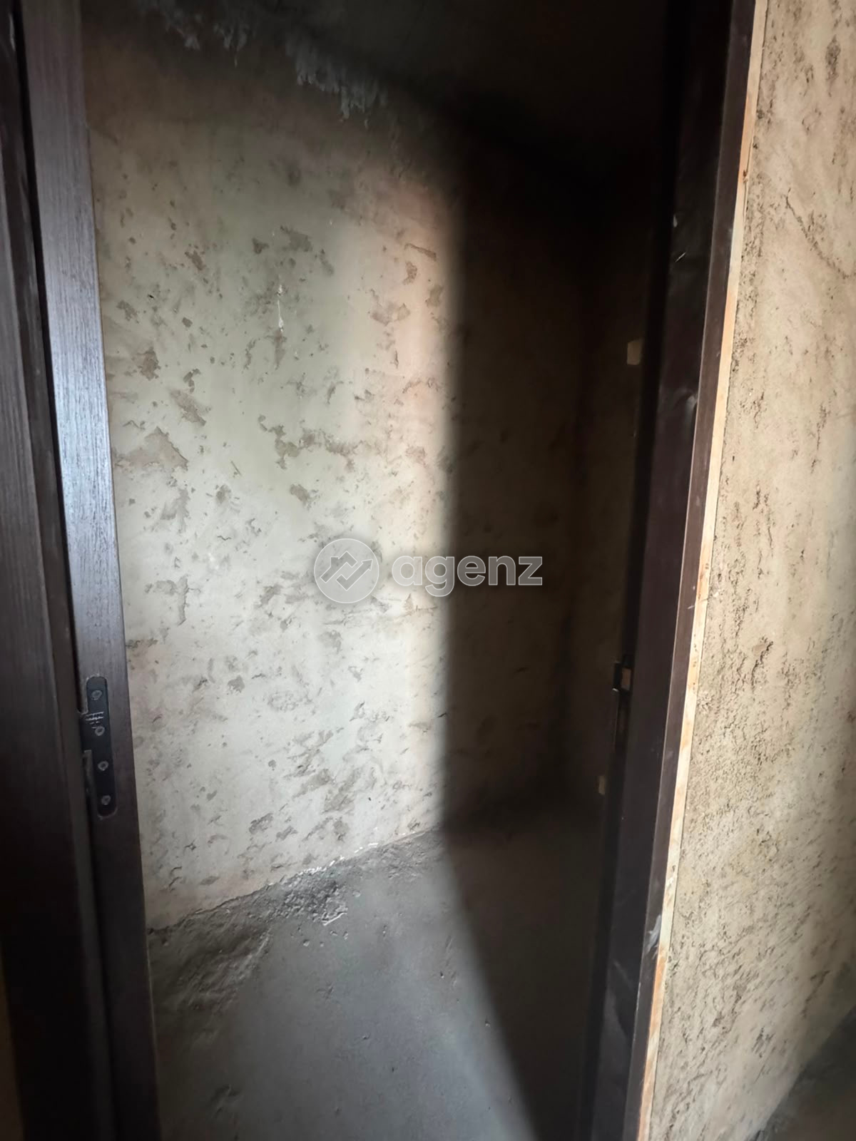 Bureau 72 m² à Franceville — 3