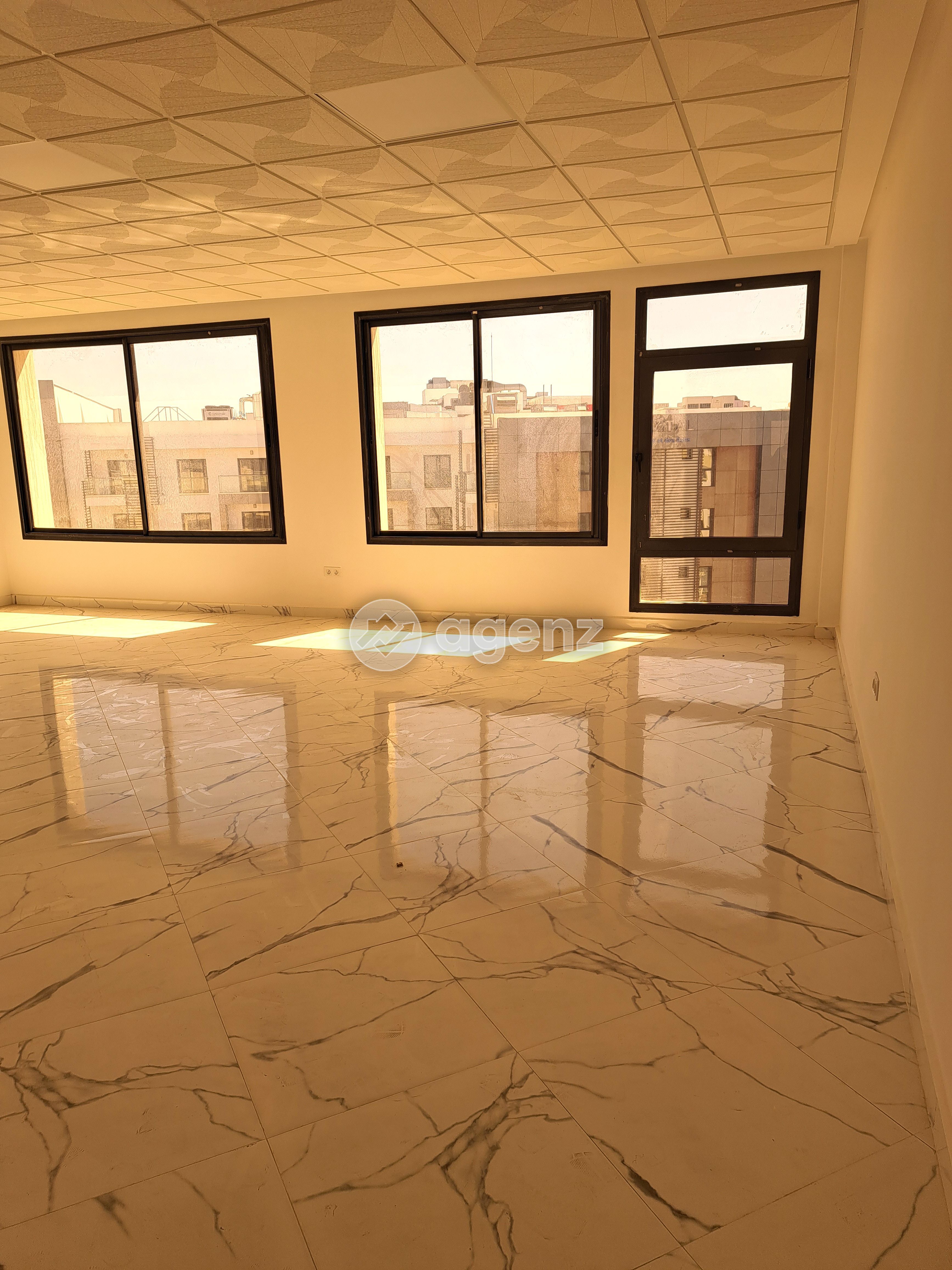 Bureau 70 m² à Derb Lahouna — 4