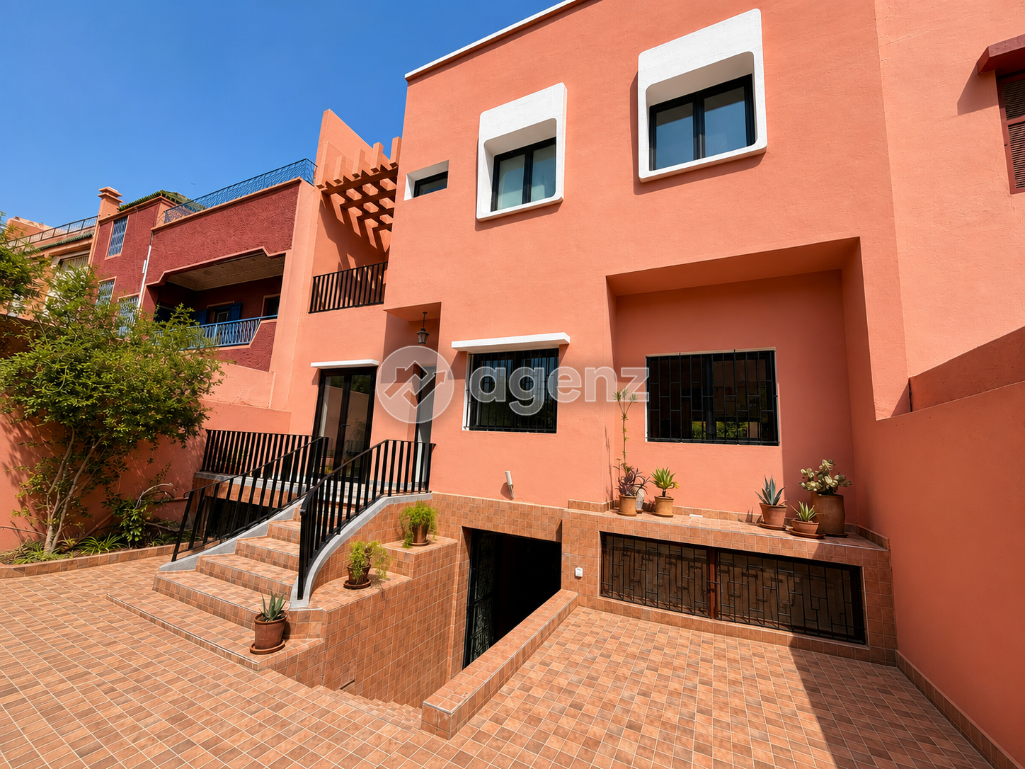 Villa 300 m² à Majorelle — 3