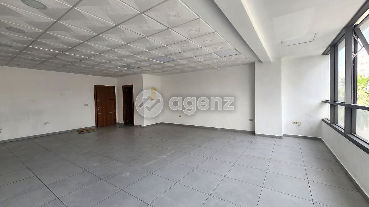 Bureau 114 m² à Zone Industrielle Agadir — 5