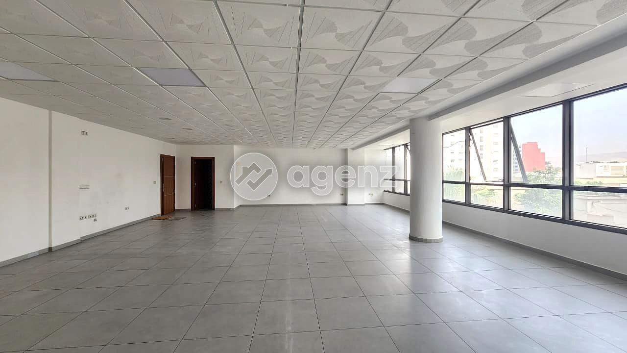 Bureau 114 m² à Zone Industrielle Agadir — 4