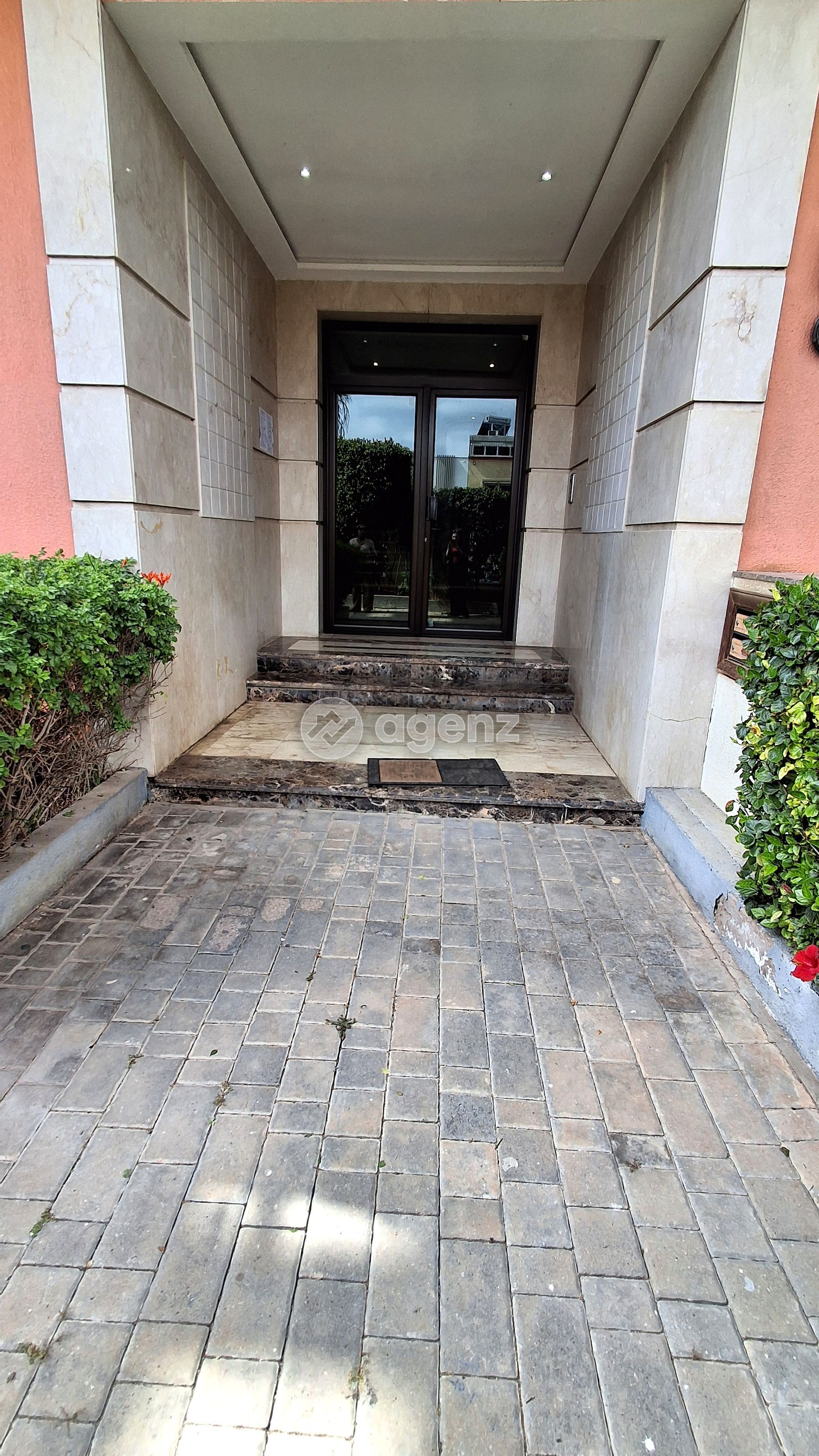 Triplex de 306 m² à Bouskoura - Bouskoura — 5