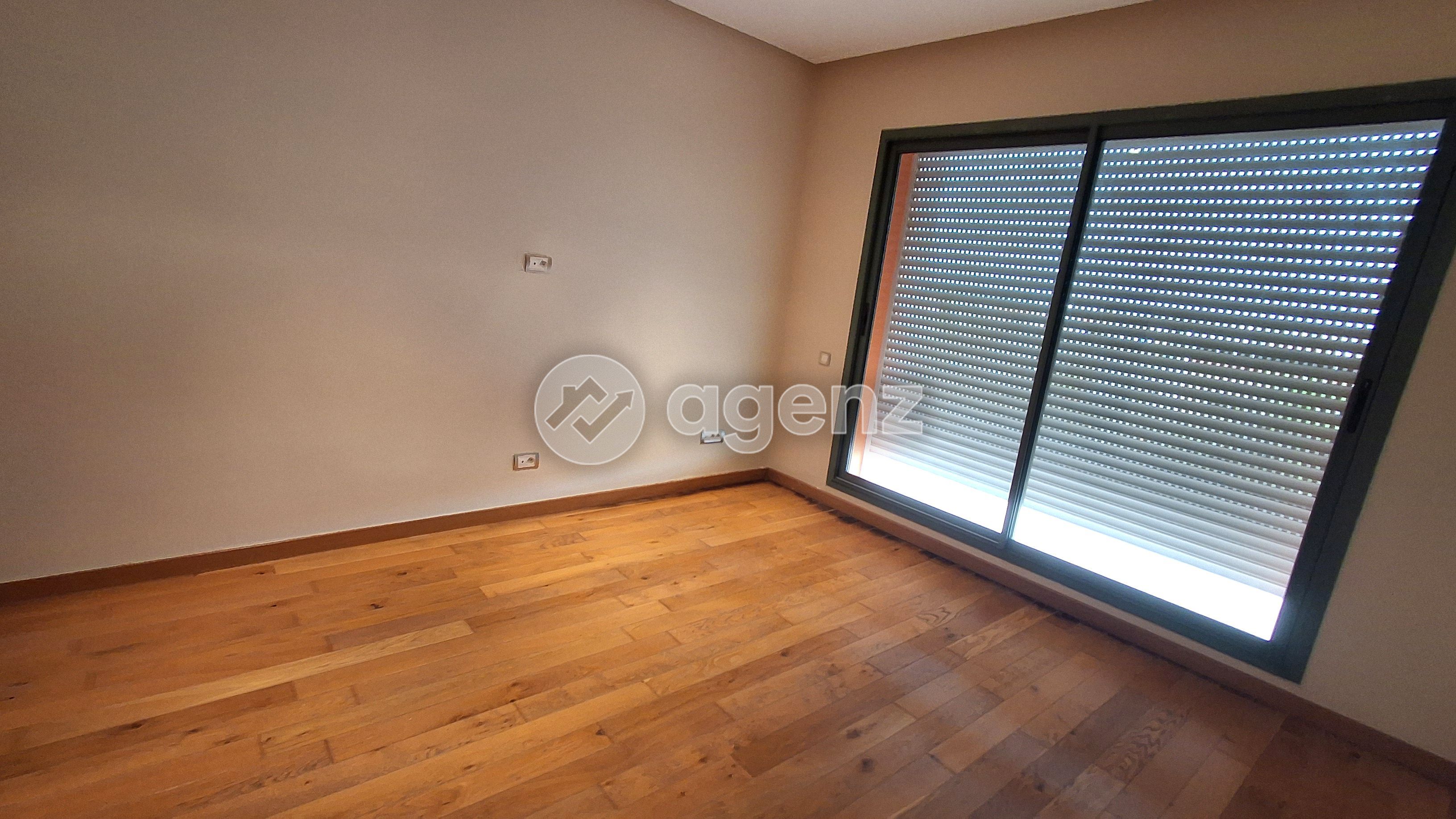 Triplex de 306 m² à Bouskoura - Bouskoura — 2