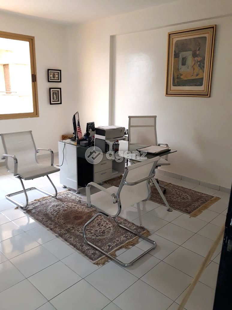 Bureau — Casablanca