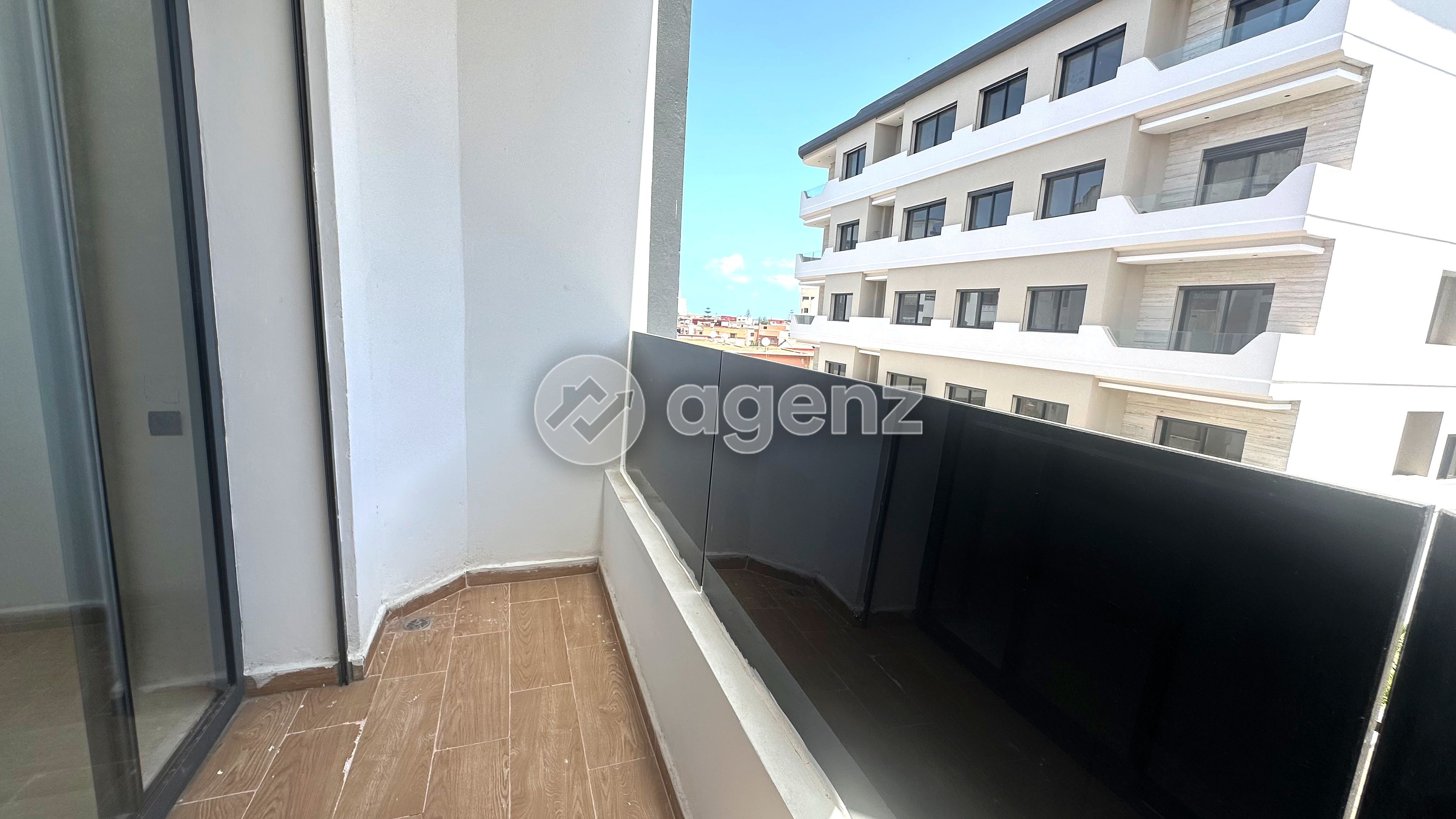 Appartement à vendre à Aïn Sebaâ — 3