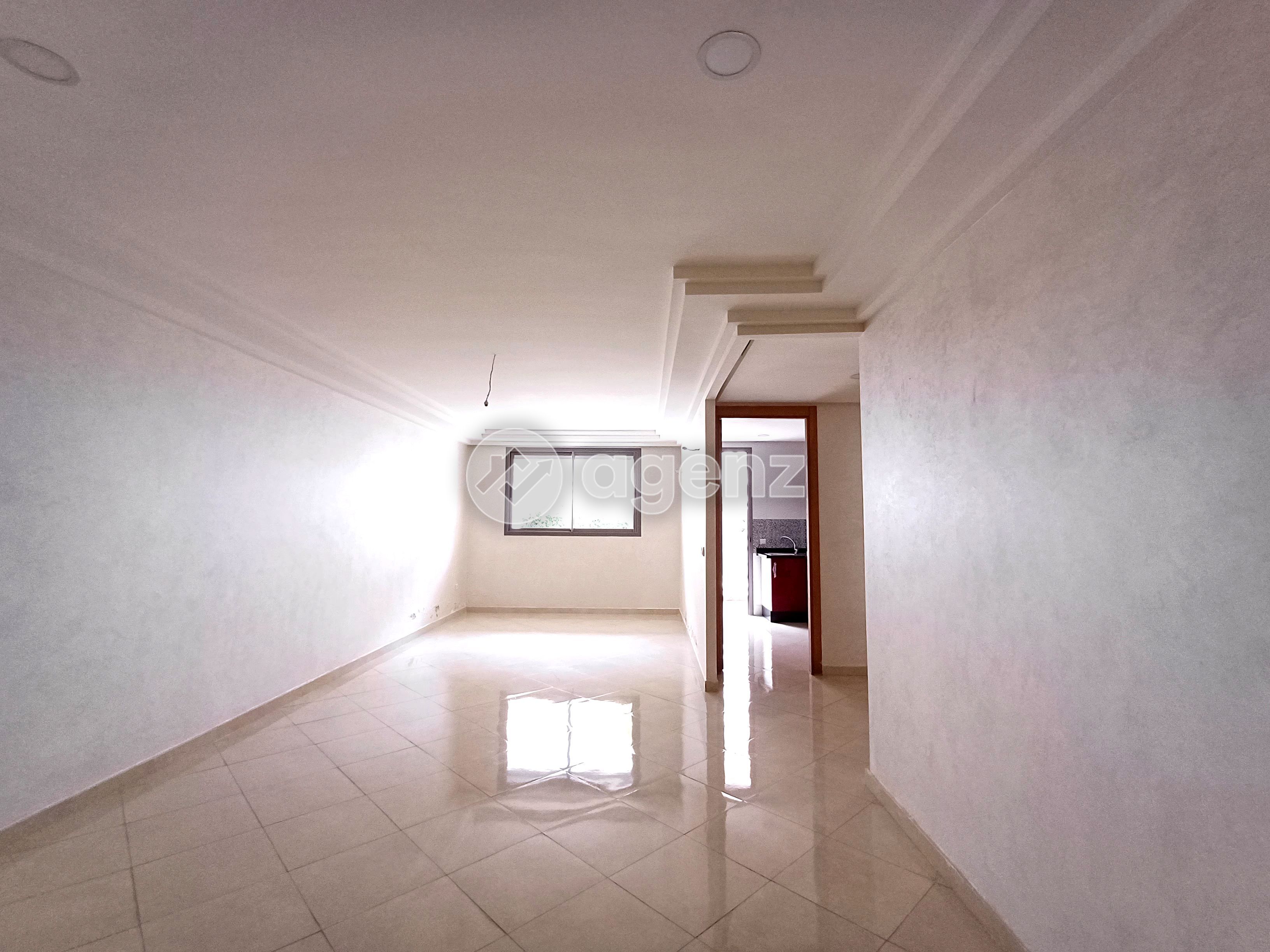 Luxueux Appartement de 2 chambres à vendre à Plage Mimosa 2