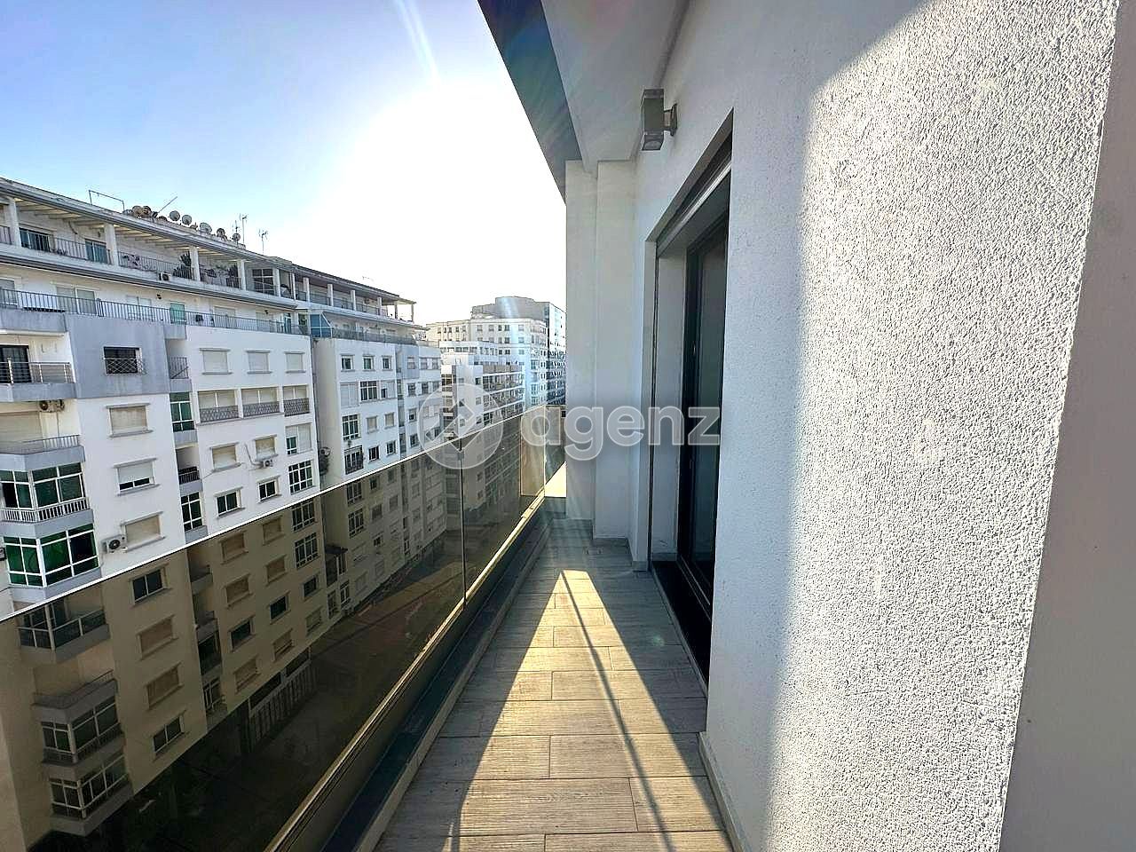 APPARTEMENT D'EXCEPTION FACE À LA MER — 4
