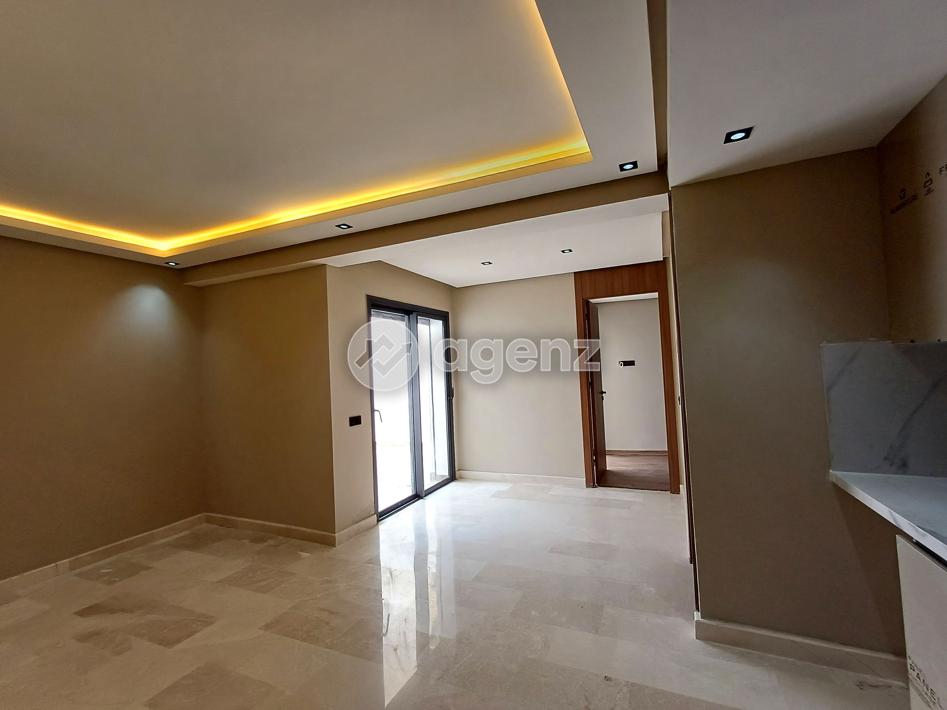 Appartement à vendre à 2 Mars — 2