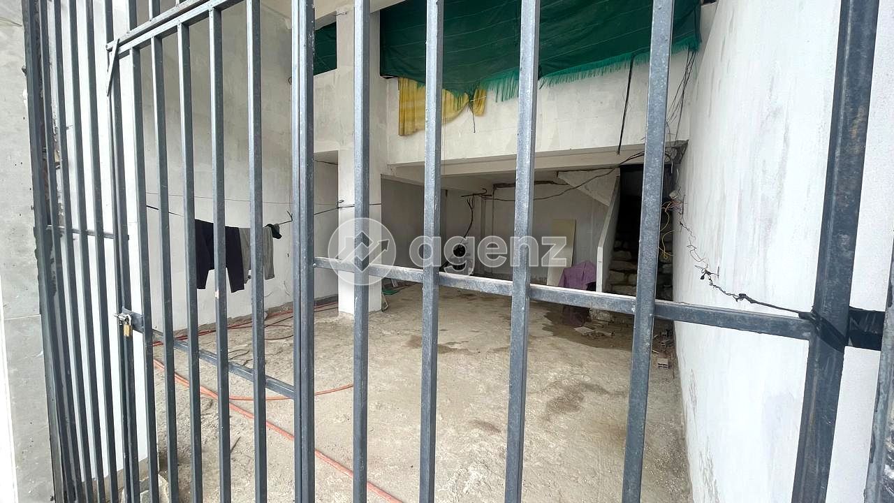Commerce 70m² à vendre en Zone Industrielle Dar Bouazza — 2