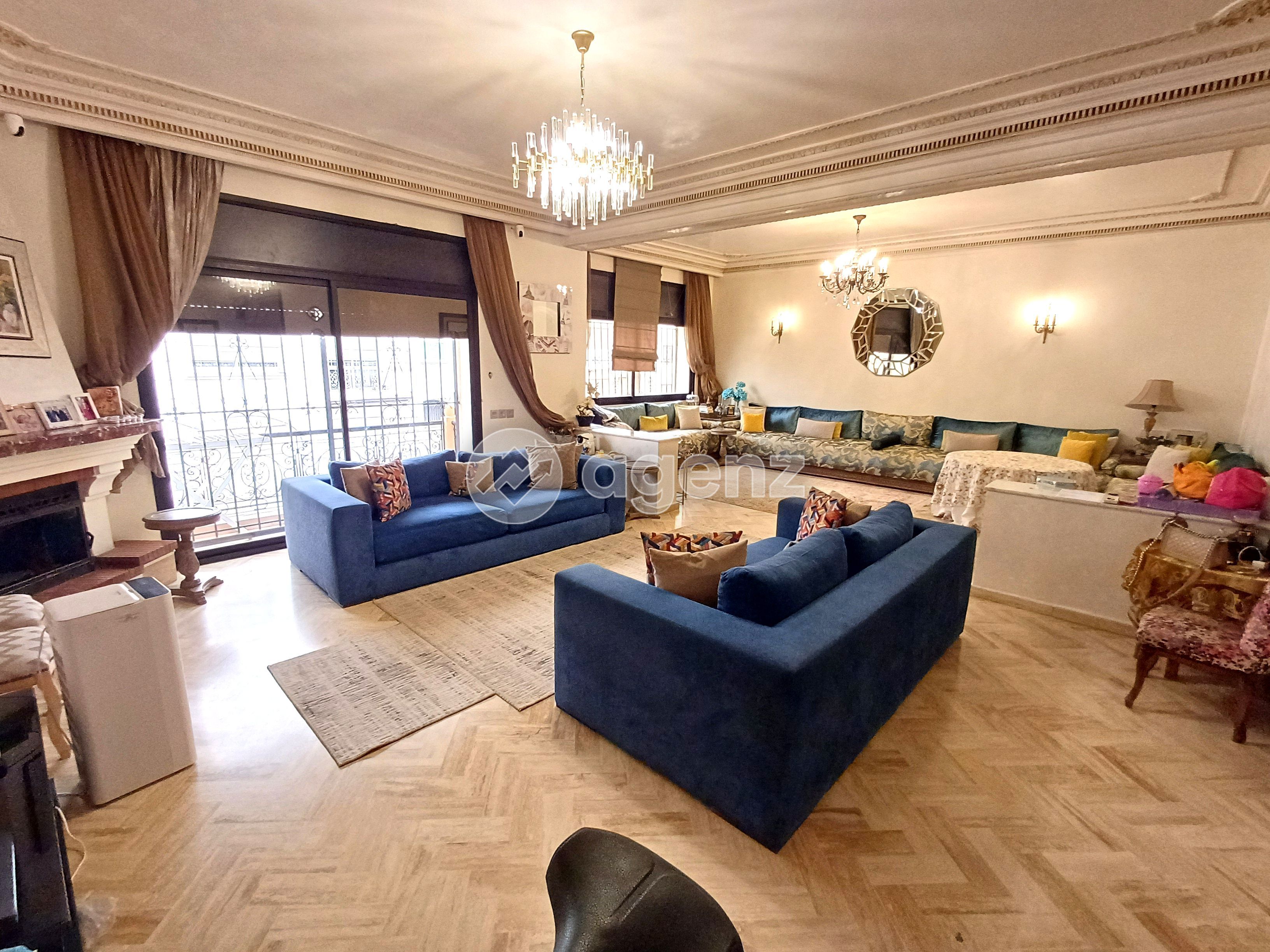 Superbe Appartement de 3 chambres à vendre à Californie
