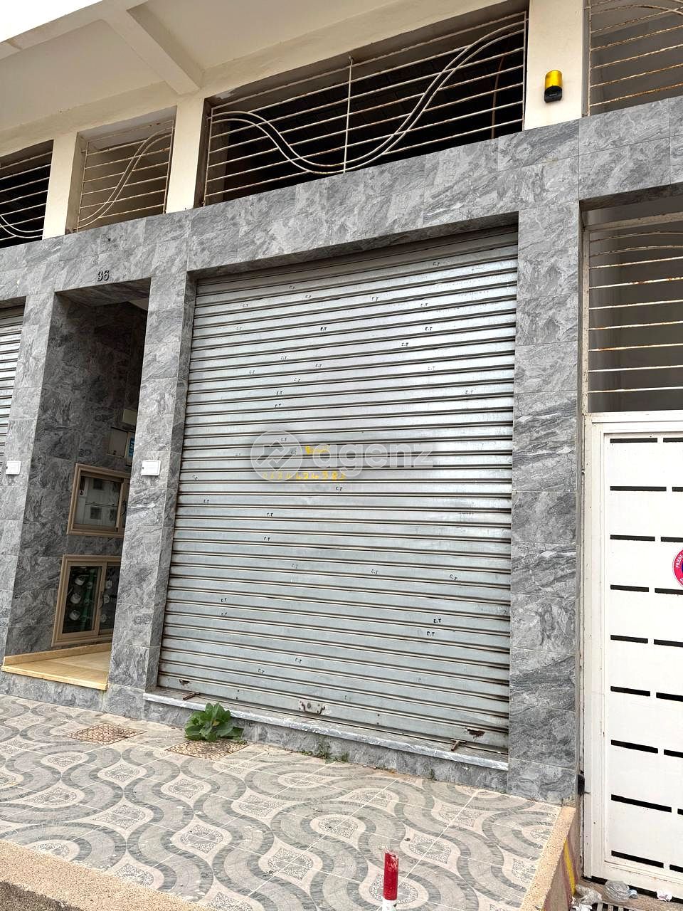 Local commercial unique à Dar Bouazza