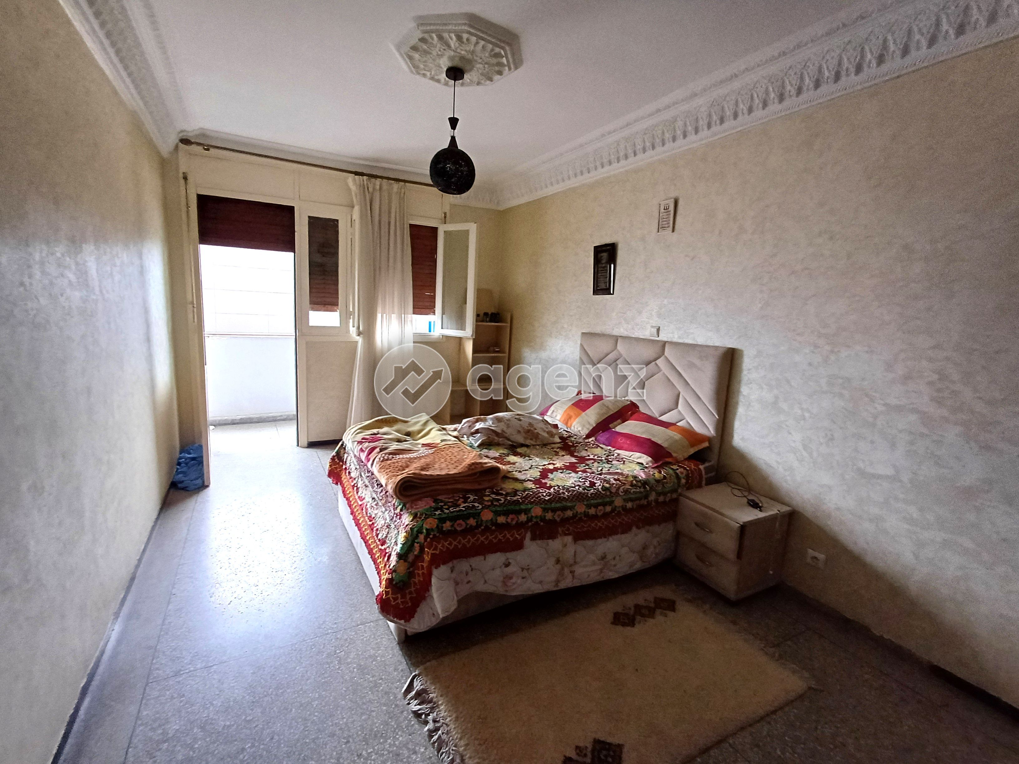 APPARTEMENT FAMILIAL SPACIEUX ET LUMINEUX AU CŒUR DE ROCHE NOIRE  — 2