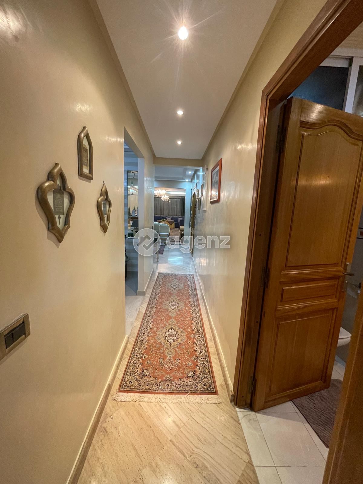 Prestigieux Appartement de 3 chambres à vendre à Bourgogne Ouest  — 3