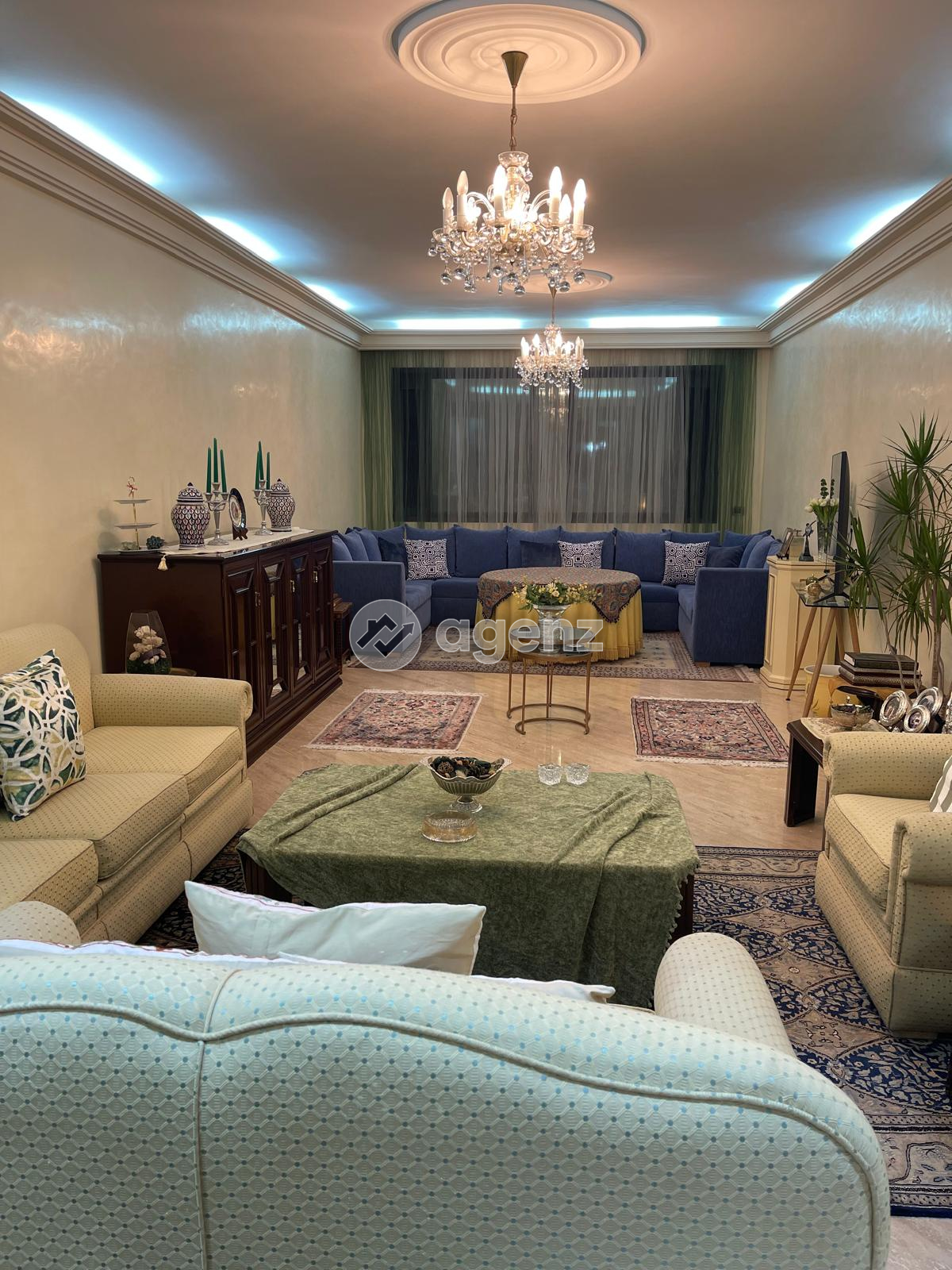Prestigieux Appartement de 3 chambres à vendre à Bourgogne Ouest  — 2