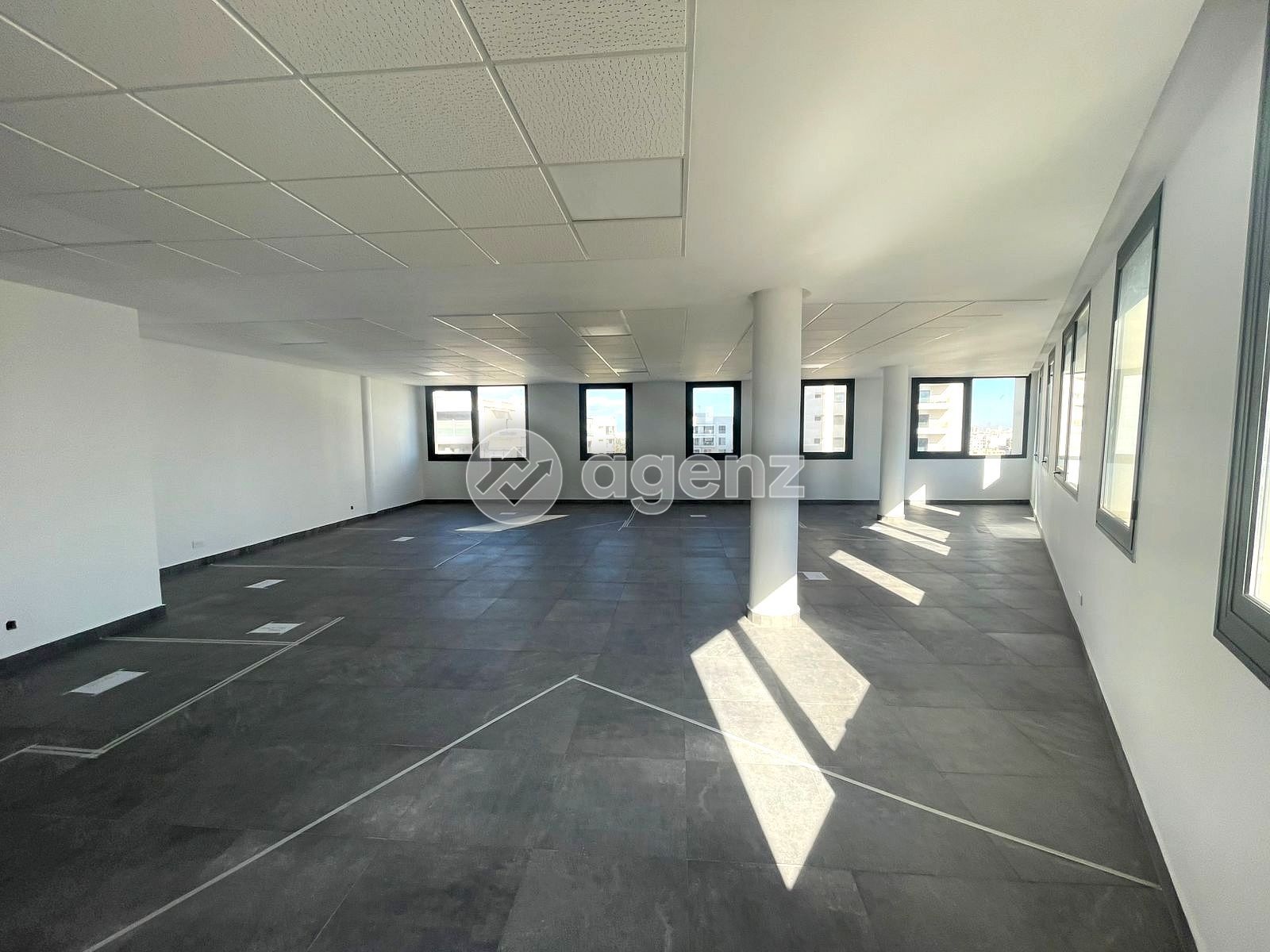 Magnifique Bureau à louer à Casablanca Finance City — 3