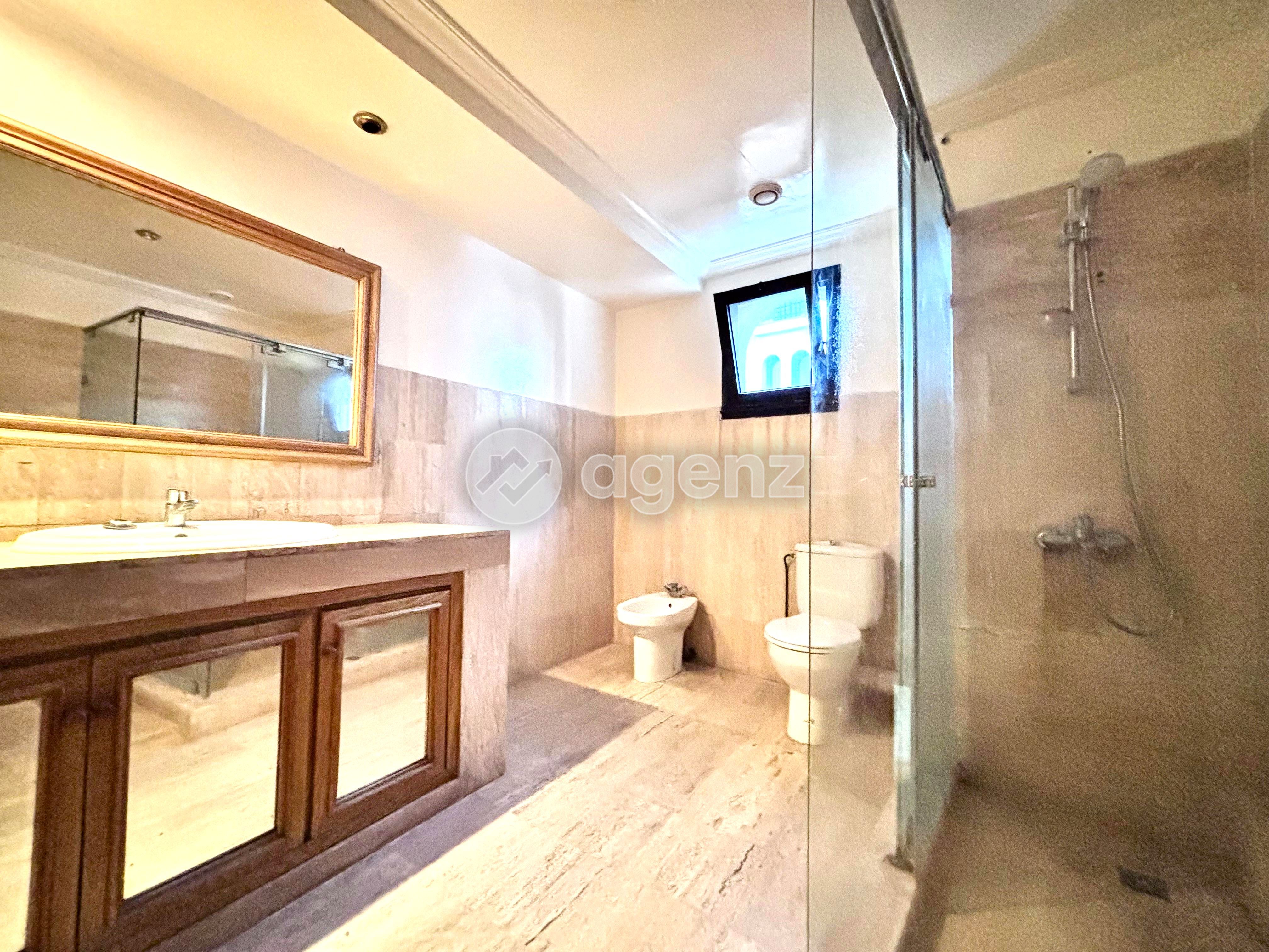 Exceptionnel Appartement de 140 m² à louer à Ain Diab — 5
