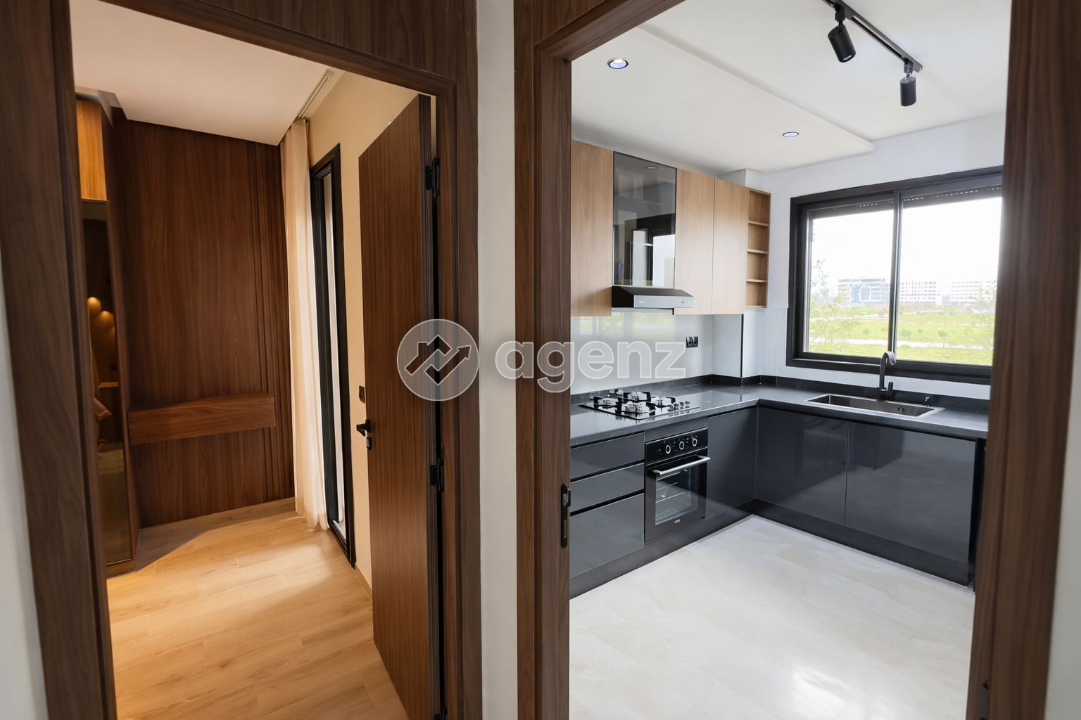 Splendide Appartement de 2 chambres à vendre à Victoria — 5