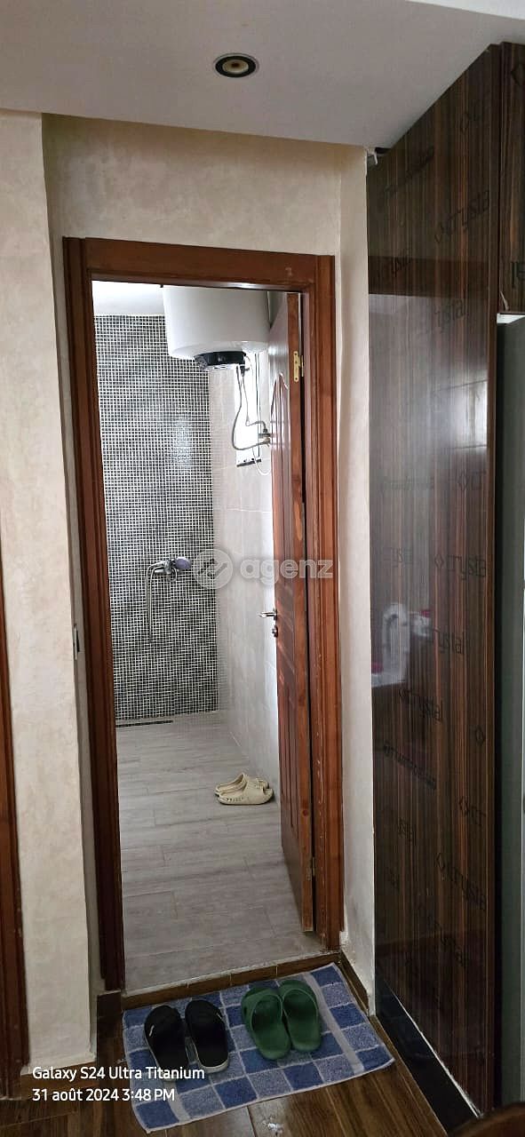 Superbe Appartement de cuisine ,2 chambres ,salon et toilette à louer à Gzenaya — 4