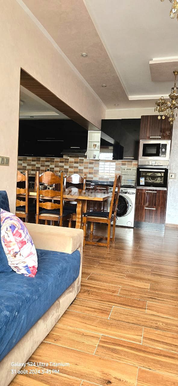 Superbe Appartement de cuisine ,2 chambres ,salon et toilette à louer à Gzenaya