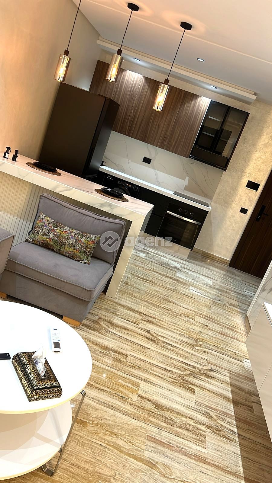 Appartement à louer à Belvédère