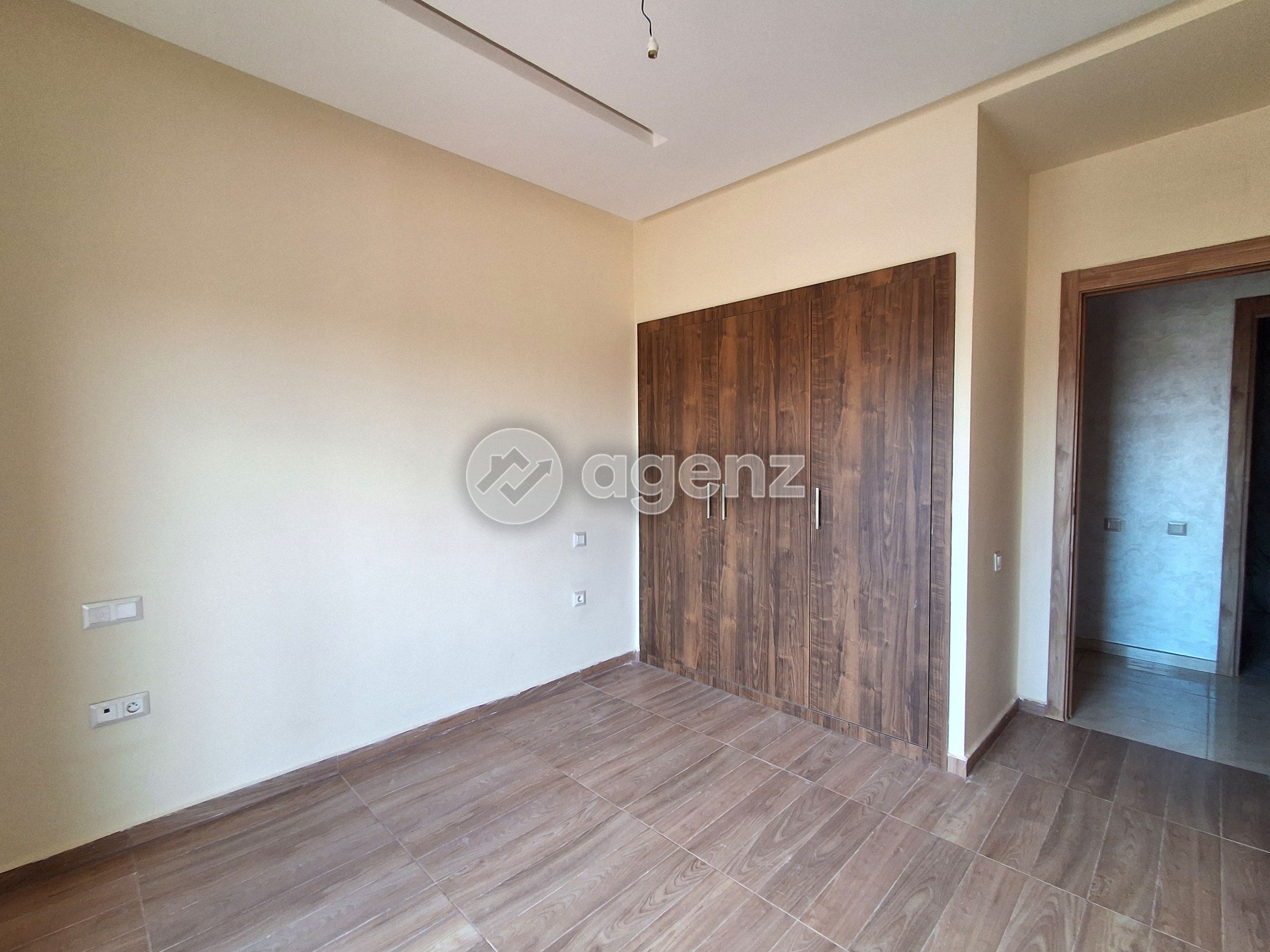 LE CONFORT D’UN APPARTEMENT LUMINEUX DANS UN ENVIRONNEMENT CALME — 2