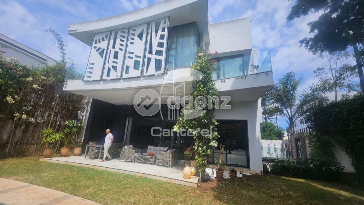 Villa à vendre à Casablanca — 2