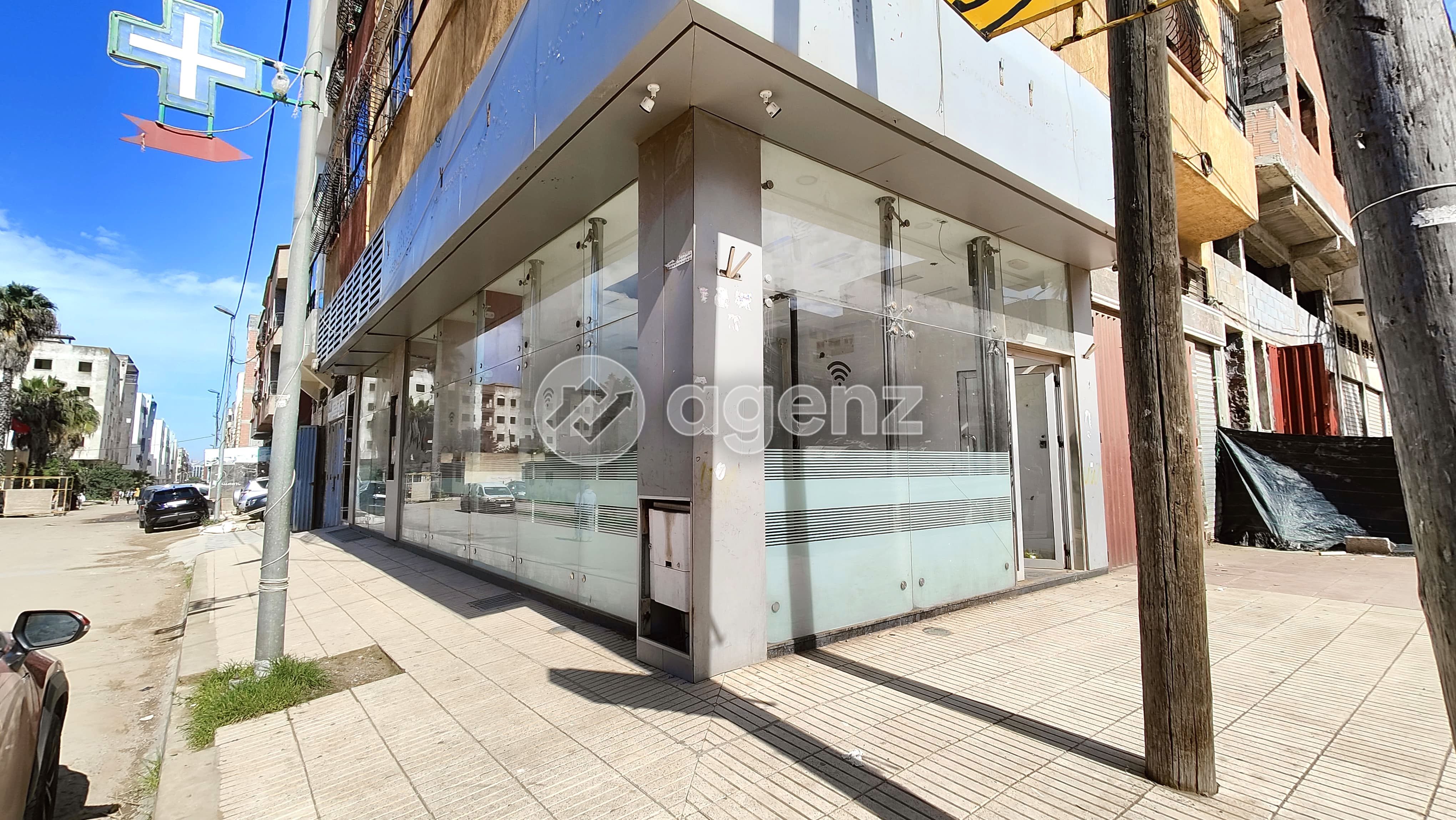 Local commercial de 150 m² à Madina Jadida - Casablanca