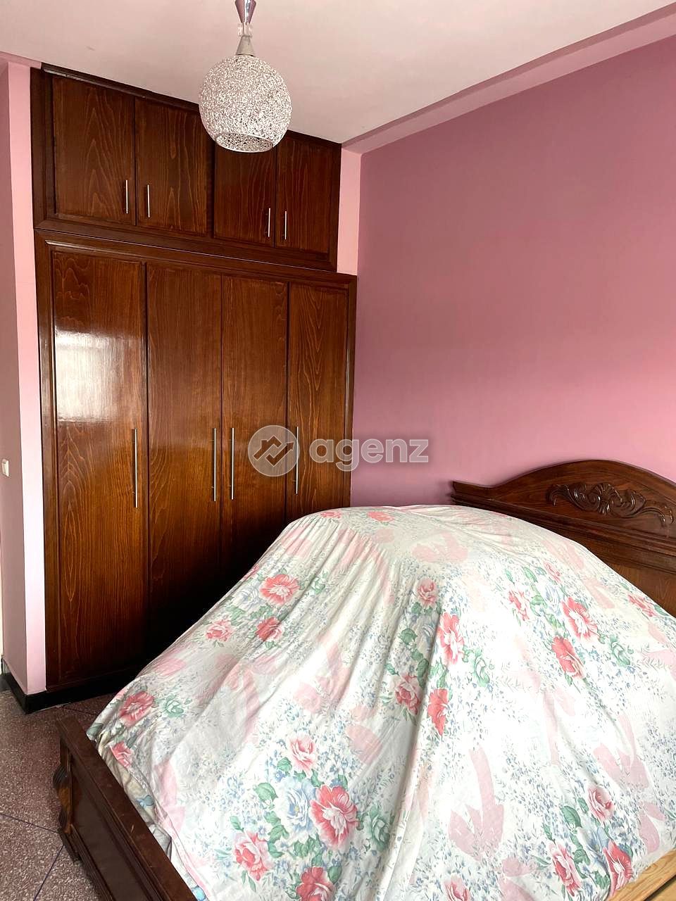UN APPARTEMENT LUMINEUX ET SANS VIS-À-VIS — 2