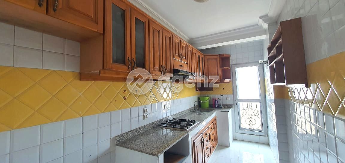 Appartement a Louer Vide a Beauséjour — 5