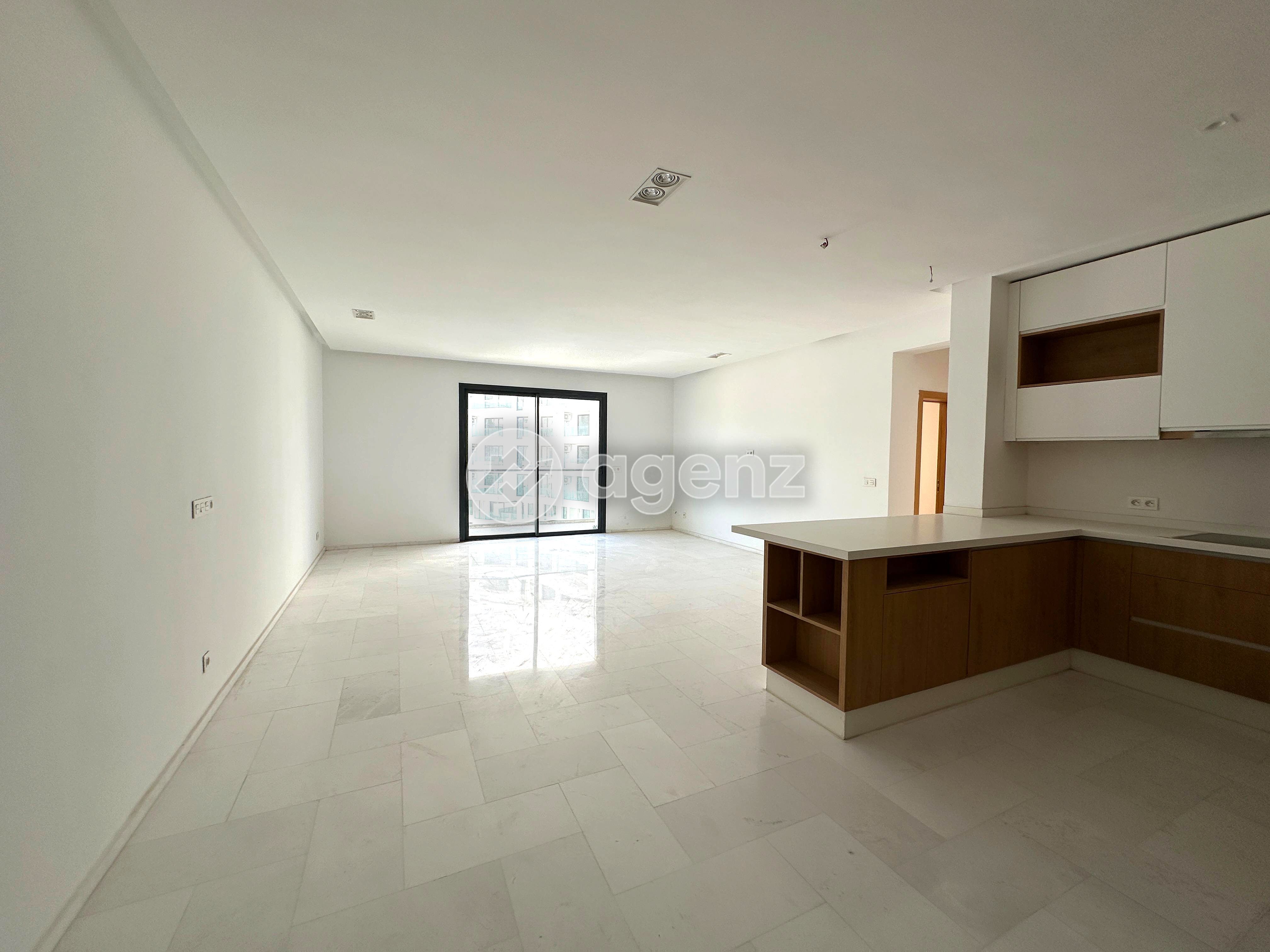 Appartement à vendre à Mnar