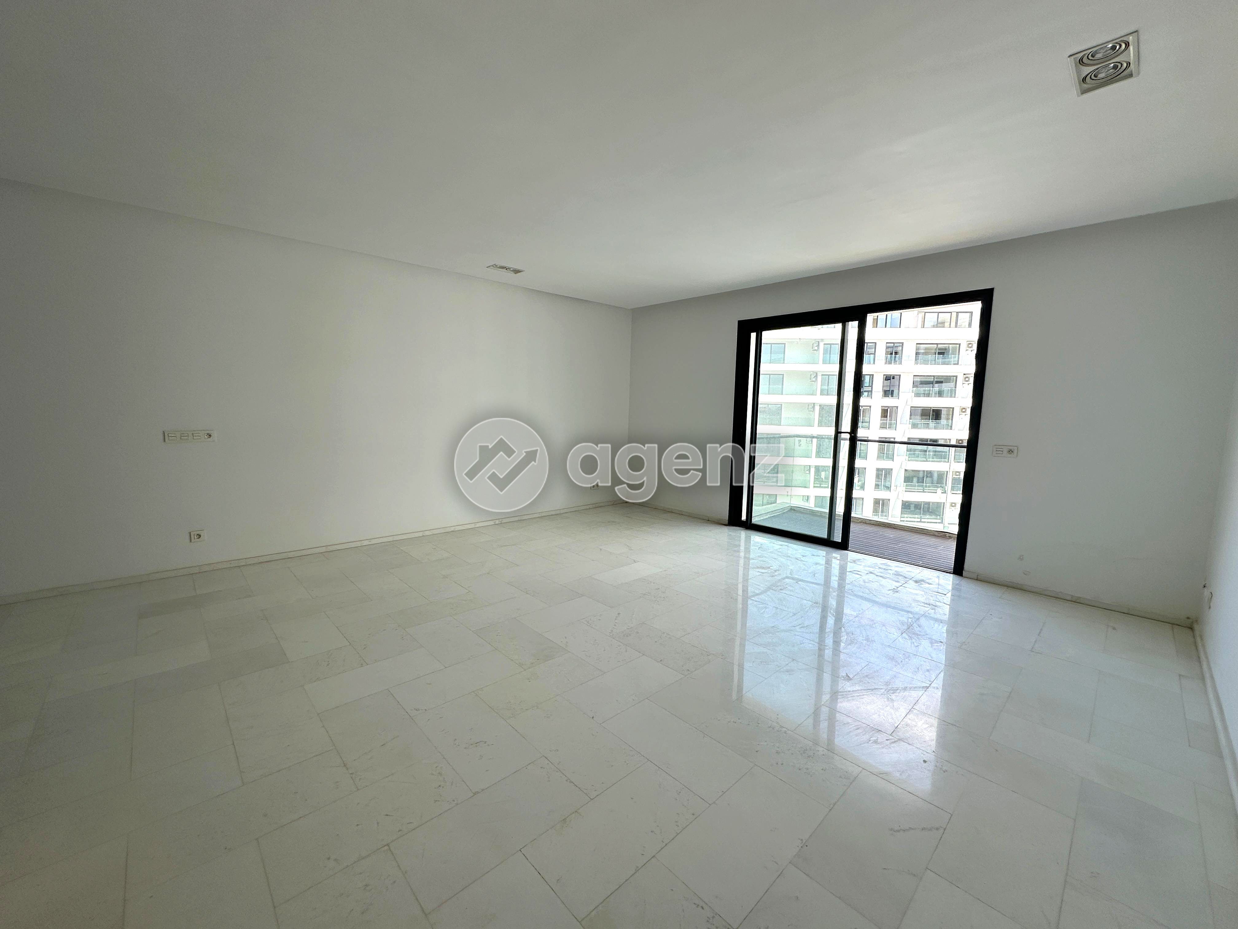 Appartement à vendre à Mnar — 4