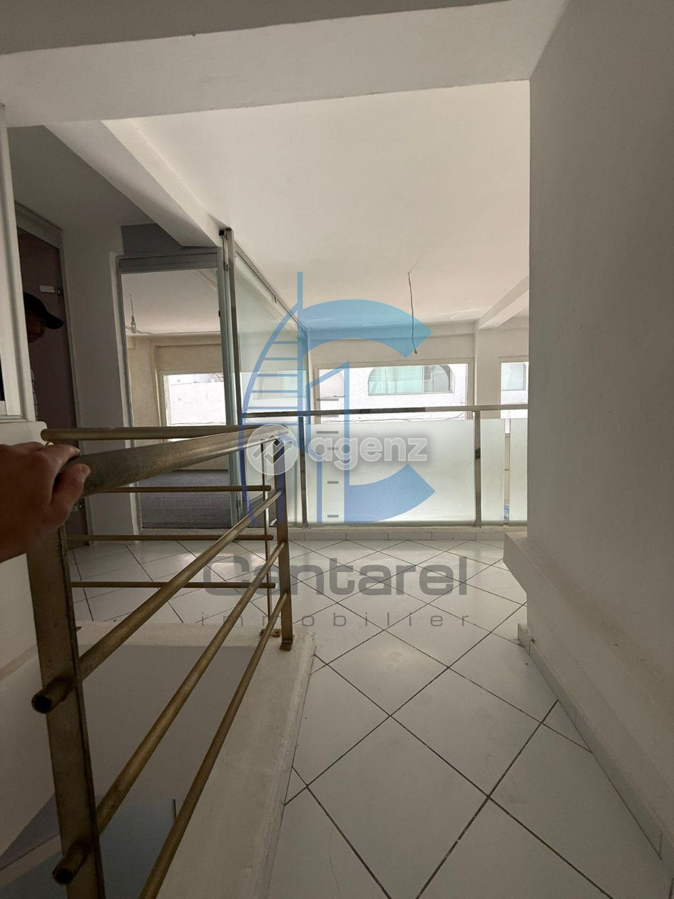 Bureau — Casablanca — 5