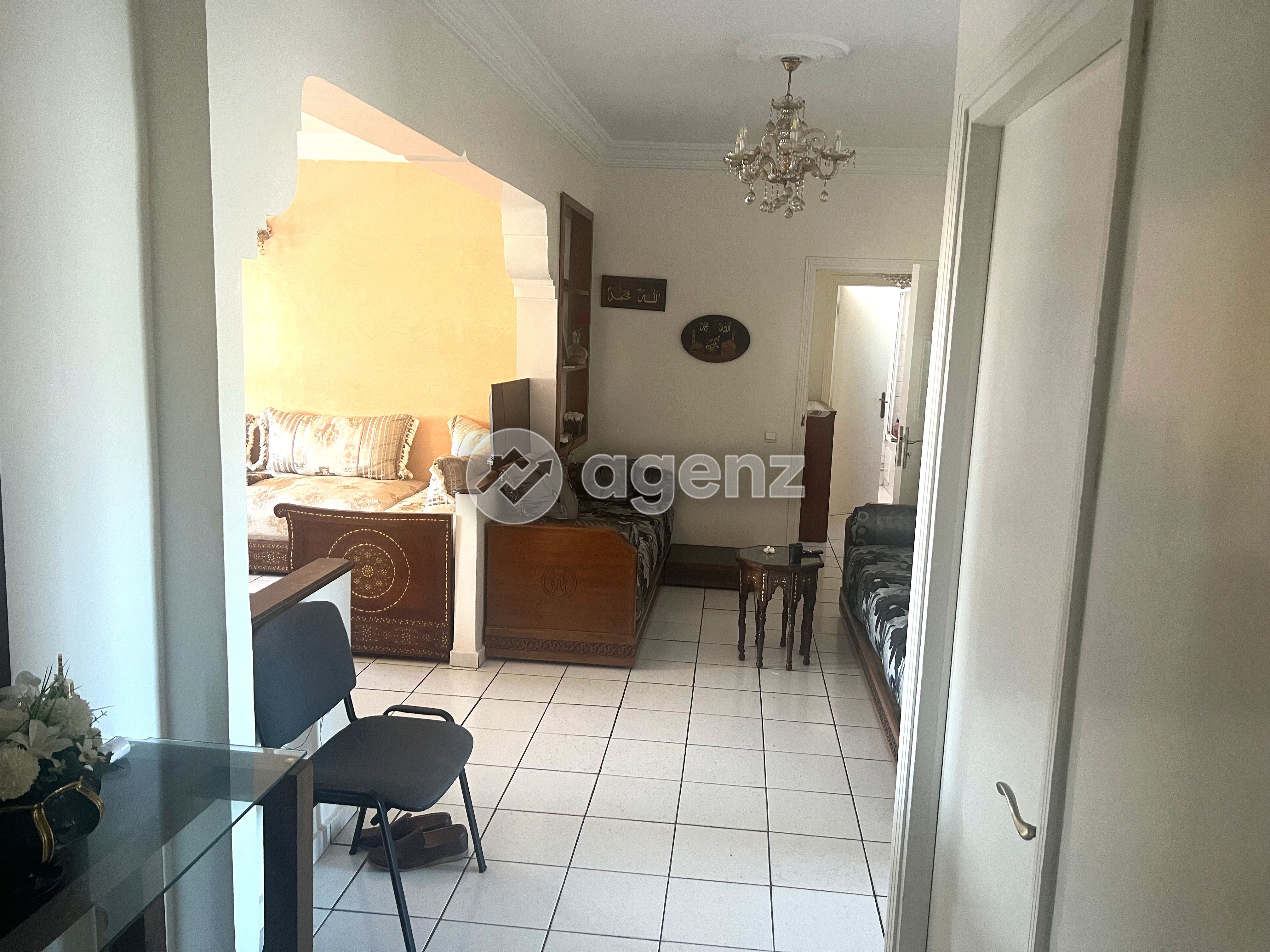 Magnifique appartement de 3 chambres et d'un grand salon à vendre dans la ville de Salé, rue Lalla Amina, Tabriquet N.