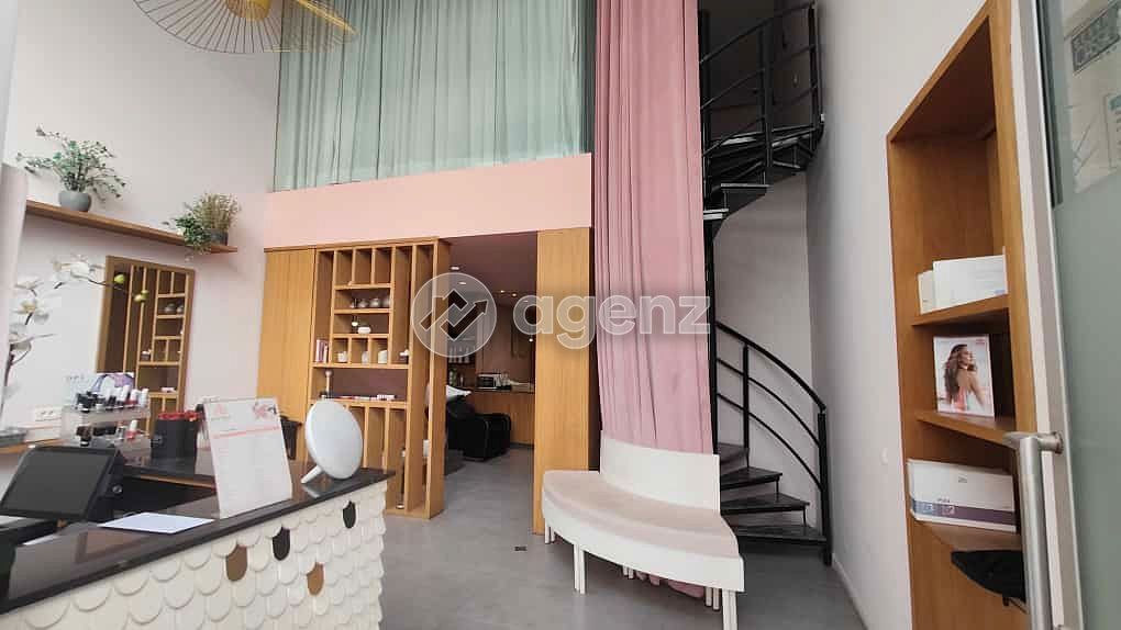SALON DE BEAUTÉ CLÉ EN MAIN AU CŒUR DE BEAUSÉJOUR — 4