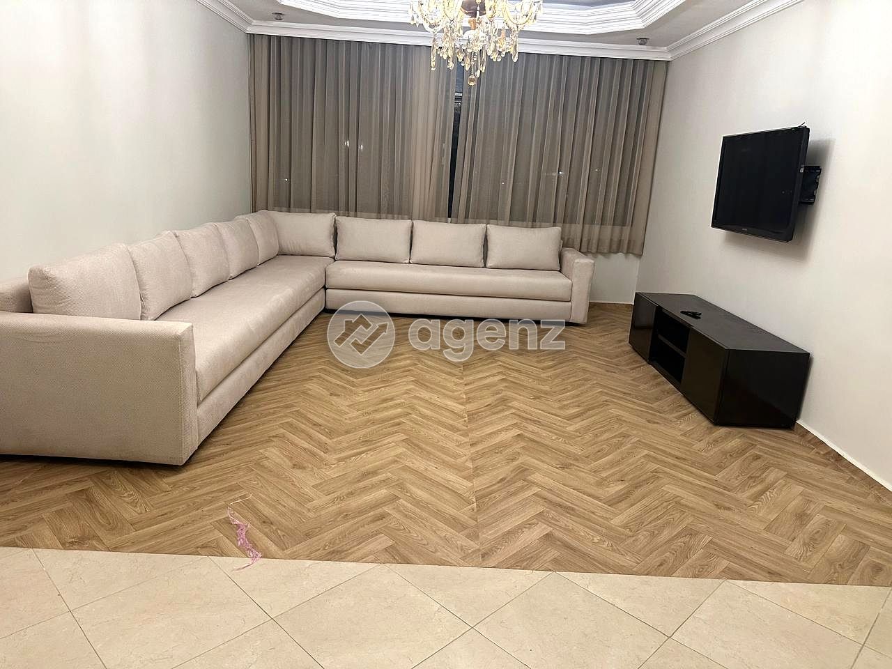 GRAND APPARTEMENT FAMILIAL À CÔTÉ DU LYCÉE LYAUTEY