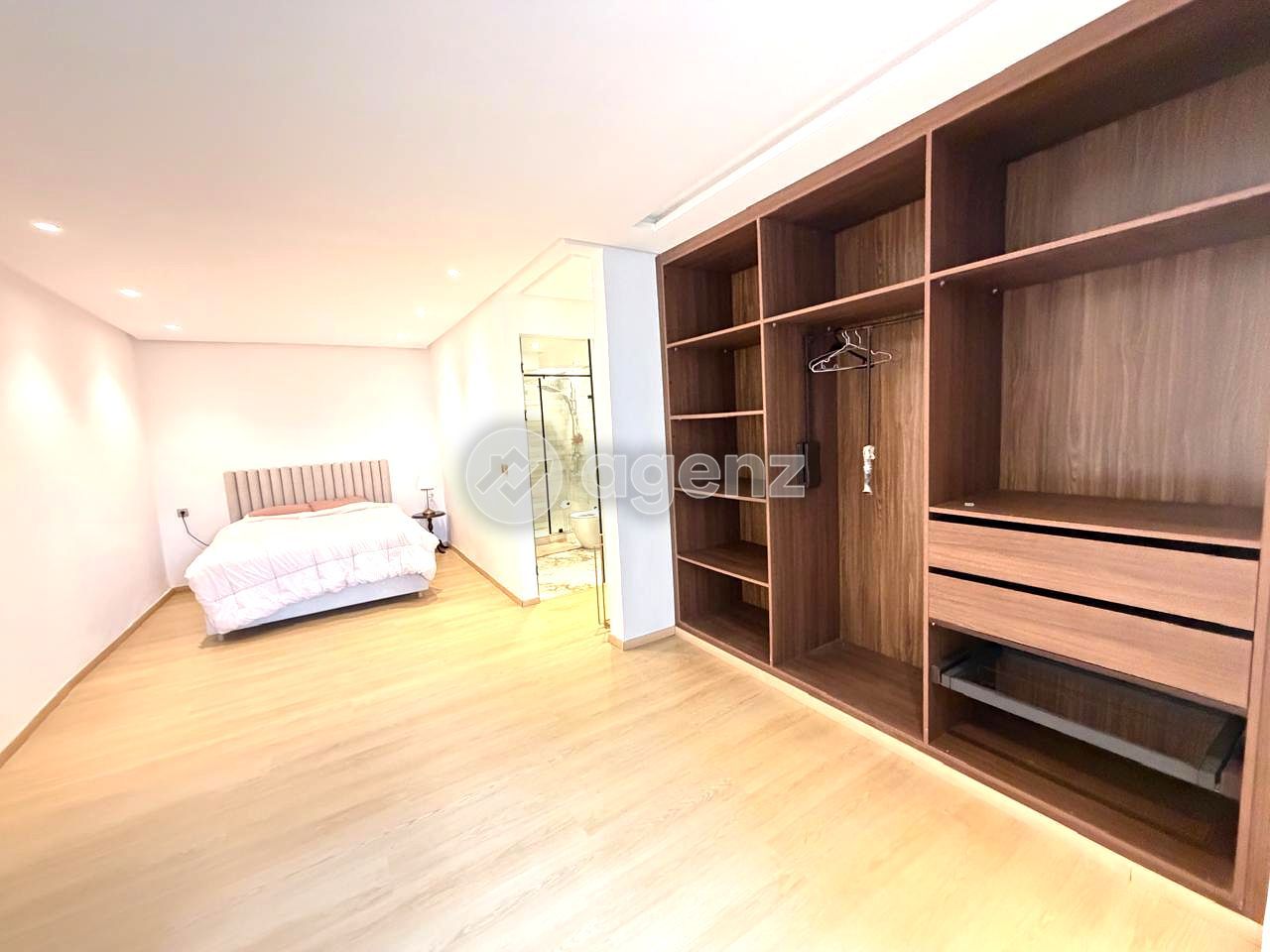 Élégant Appartement de 4 chambres à louer à Haut Agdal — 5