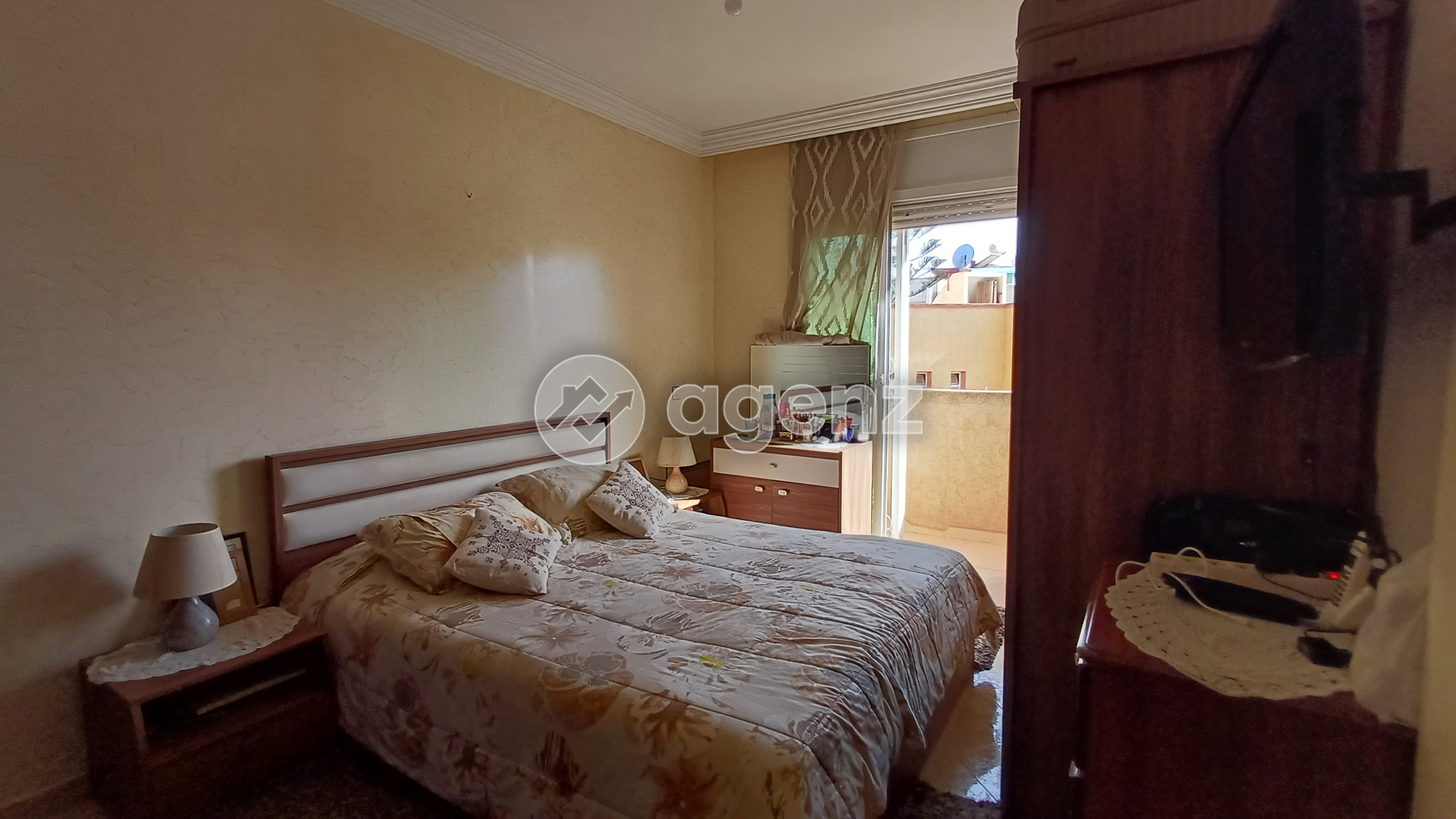 Duplex spacieux - Emplacement calme — 2