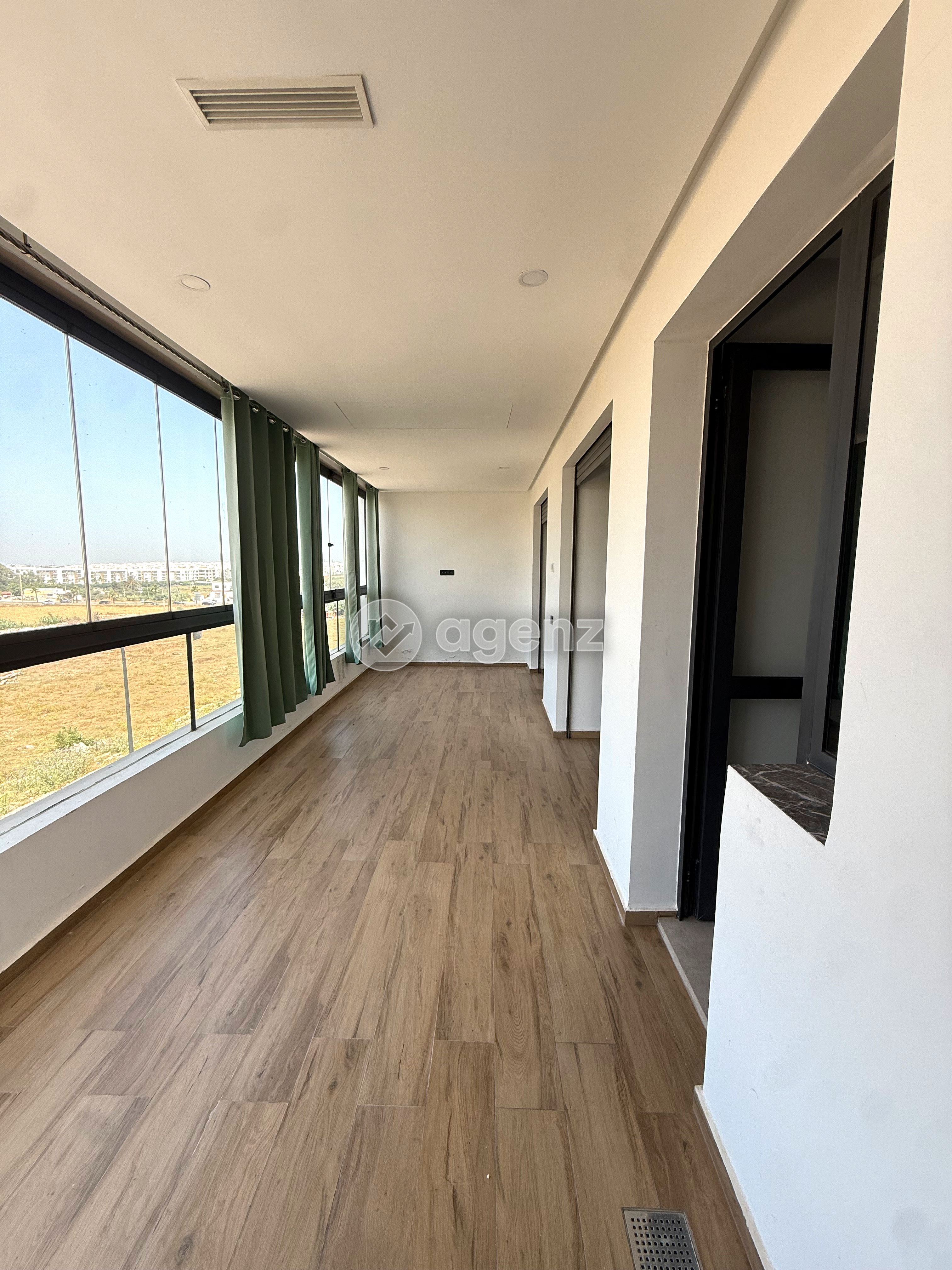 Appartement de 2 chambres à louer à Dar Bouazza TERRASSE — 3